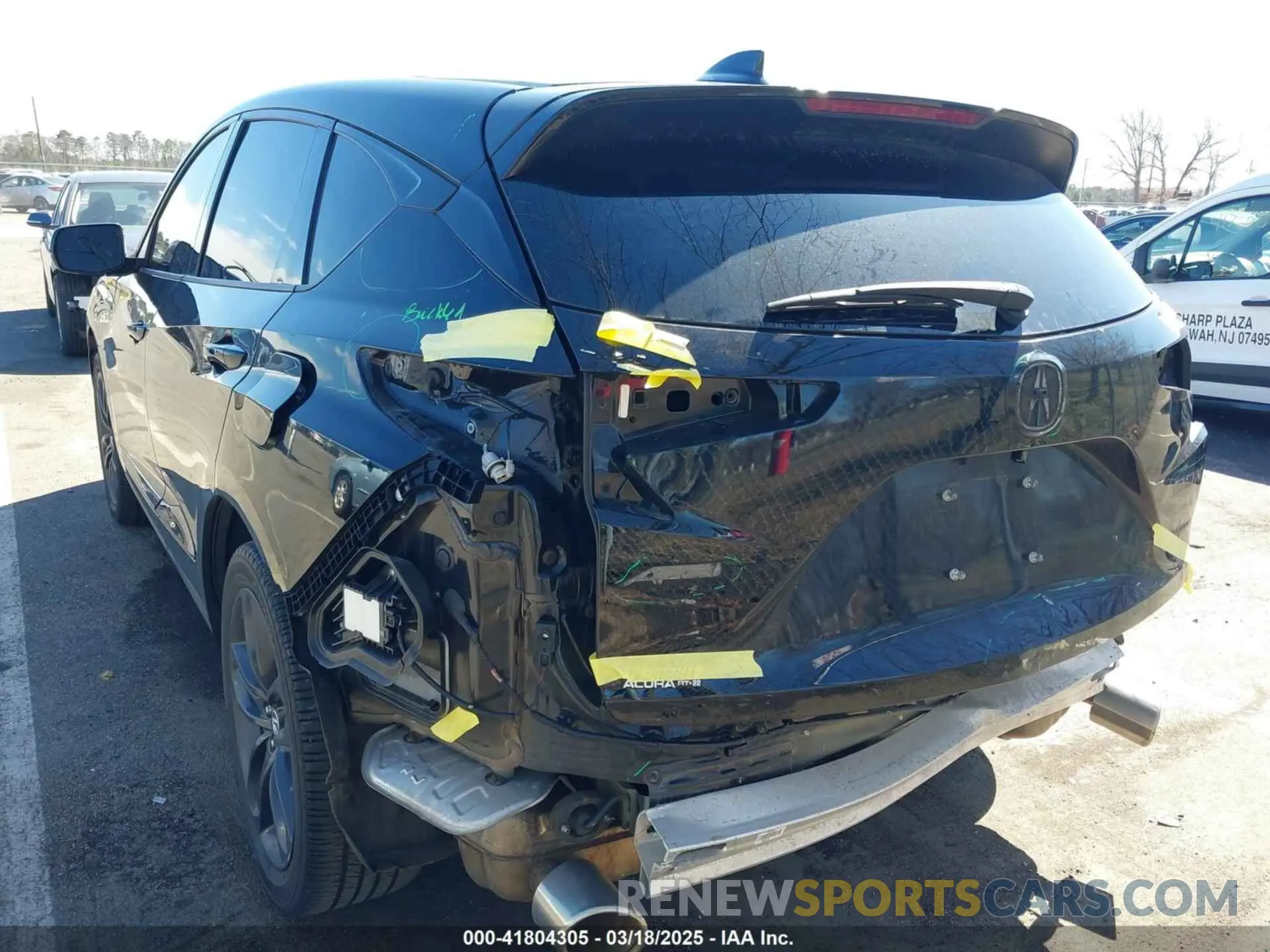 3 Photograph of a damaged car 5J8TC2H6XLL036114 ACURA RDX 2020
