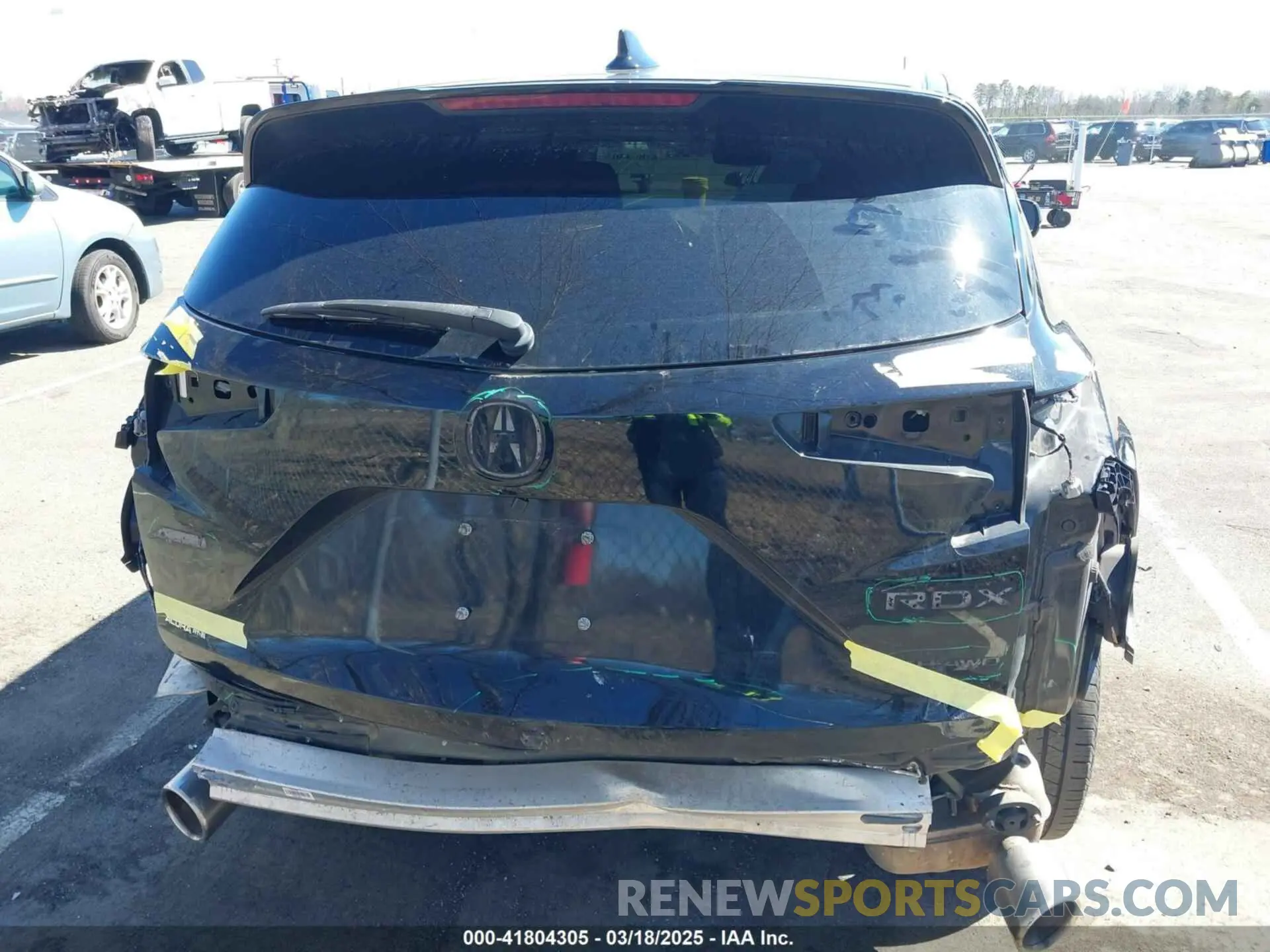 6 Photograph of a damaged car 5J8TC2H6XLL036114 ACURA RDX 2020