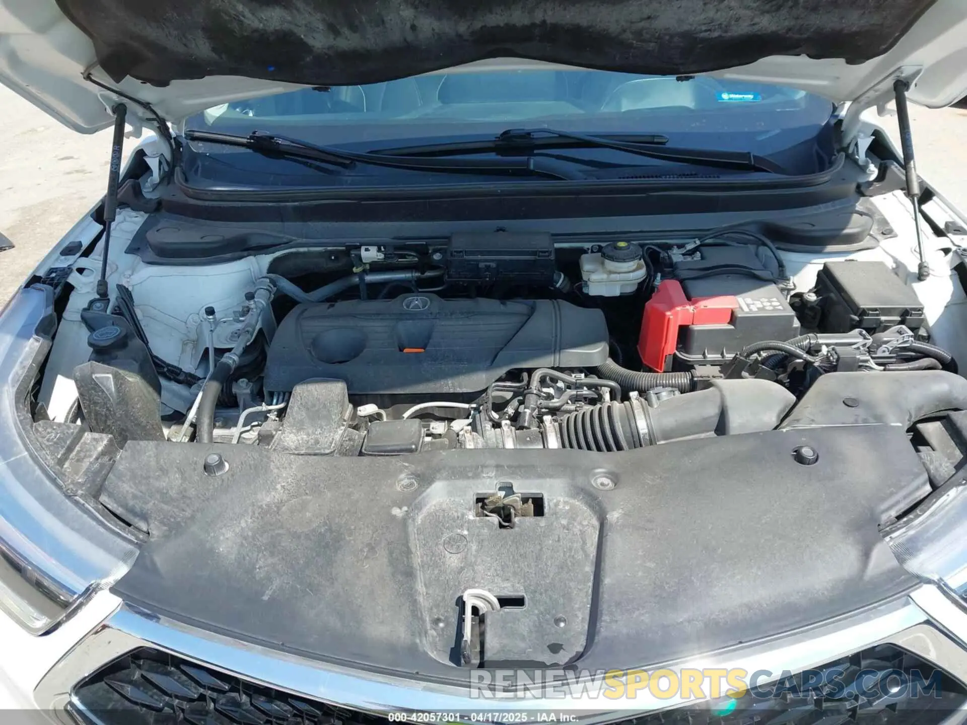 10 Photograph of a damaged car 5J8TC2H77LL022972 ACURA RDX 2020