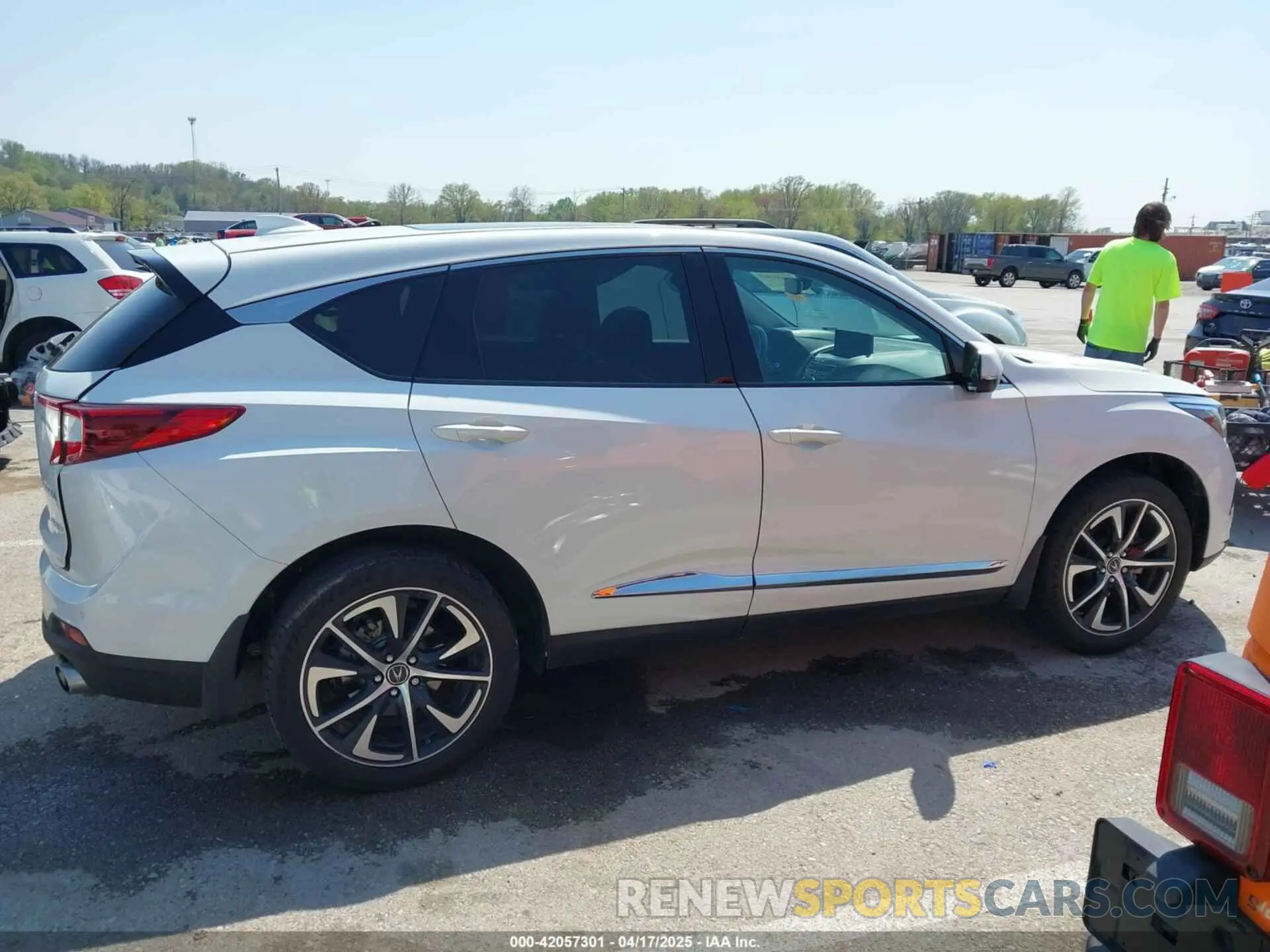 13 Photograph of a damaged car 5J8TC2H77LL022972 ACURA RDX 2020