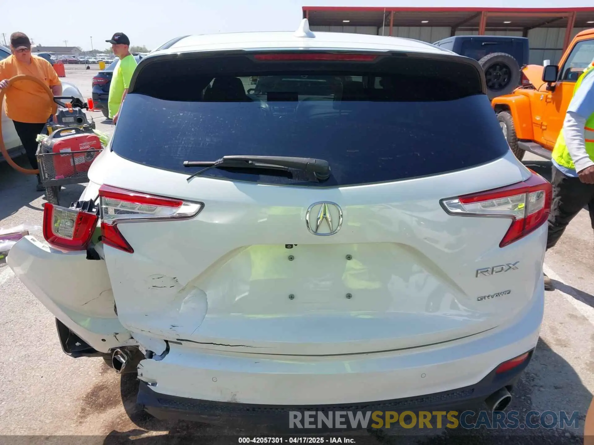 16 Photograph of a damaged car 5J8TC2H77LL022972 ACURA RDX 2020
