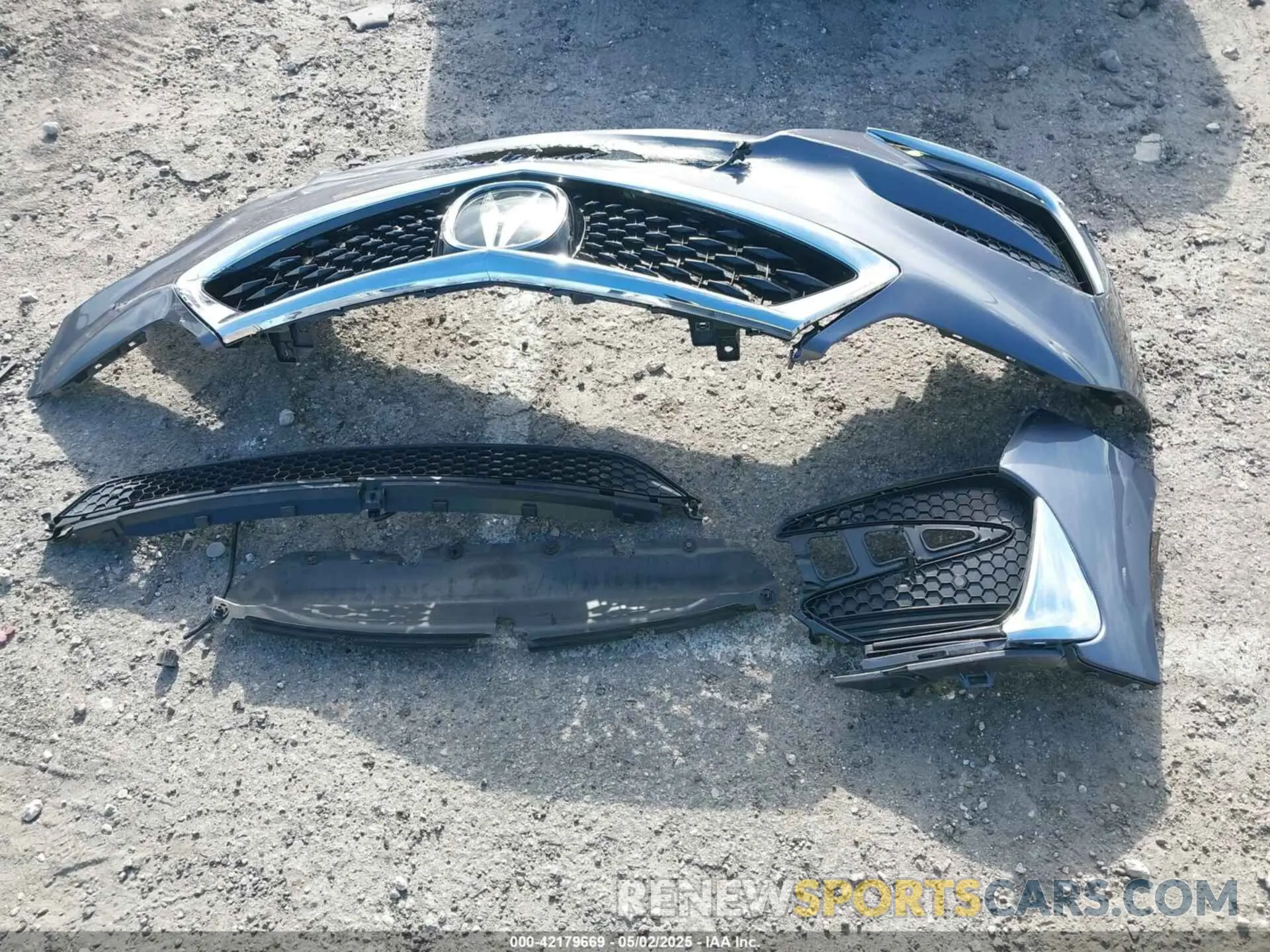 12 Photograph of a damaged car 5J8TC1H32ML001584 ACURA RDX 2021