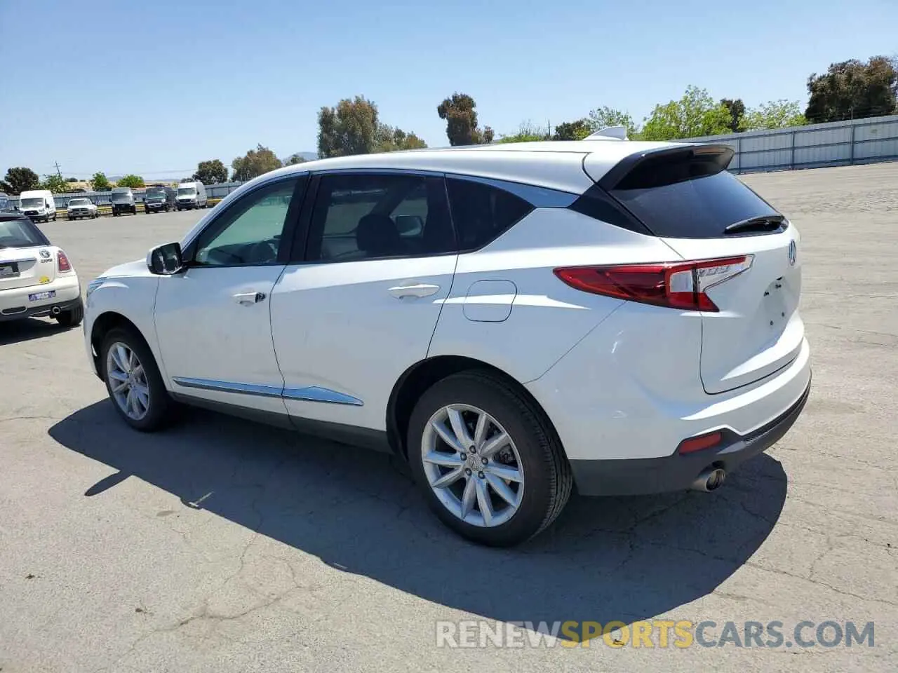 2 Photograph of a damaged car 5J8TC1H32ML002816 ACURA RDX 2021