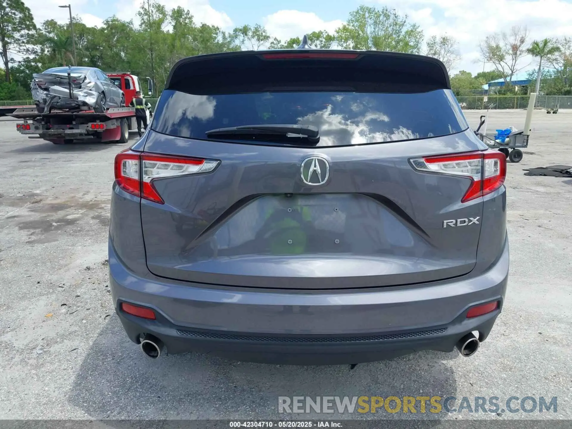 16 Photograph of a damaged car 5J8TC1H33ML016658 ACURA RDX 2021