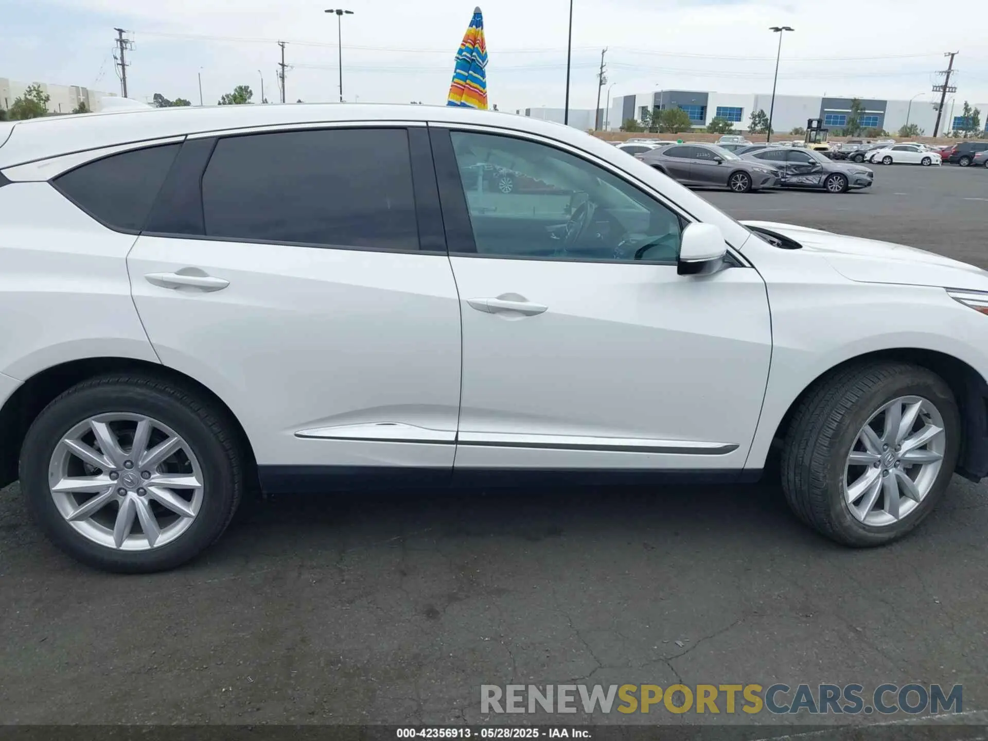 14 Photograph of a damaged car 5J8TC1H37ML003752 ACURA RDX 2021
