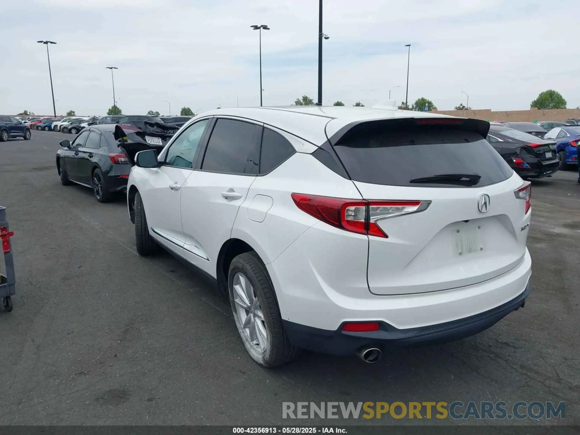 3 Photograph of a damaged car 5J8TC1H37ML003752 ACURA RDX 2021
