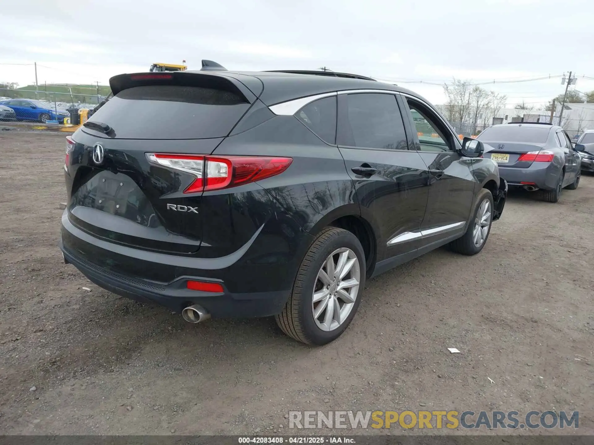 4 Photograph of a damaged car 5J8TC1H37ML006506 ACURA RDX 2021