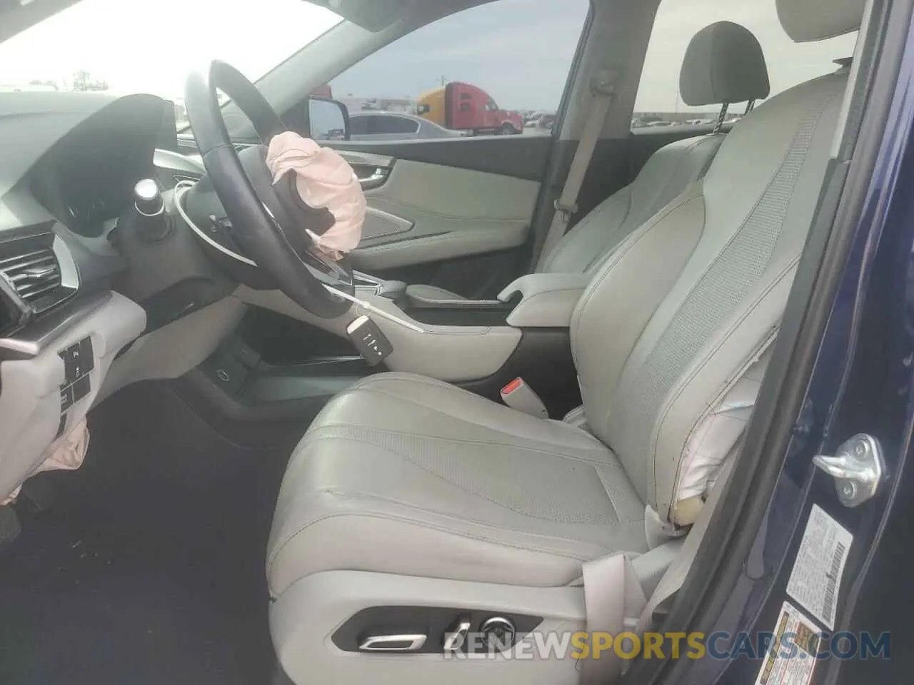 7 Photograph of a damaged car 5J8TC1H54ML016380 ACURA RDX 2021