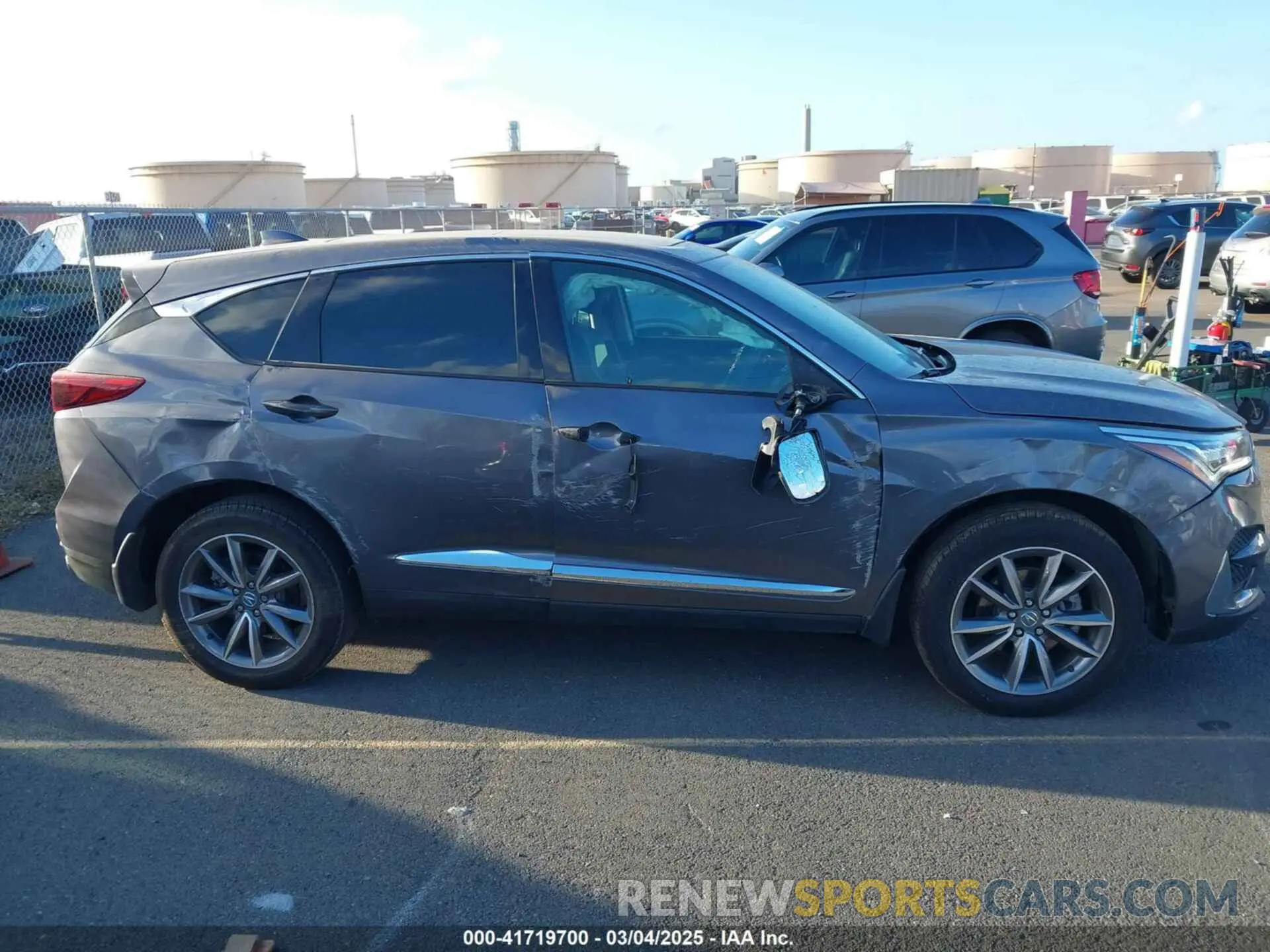 14 Photograph of a damaged car 5J8TC1H55ML018431 ACURA RDX 2021