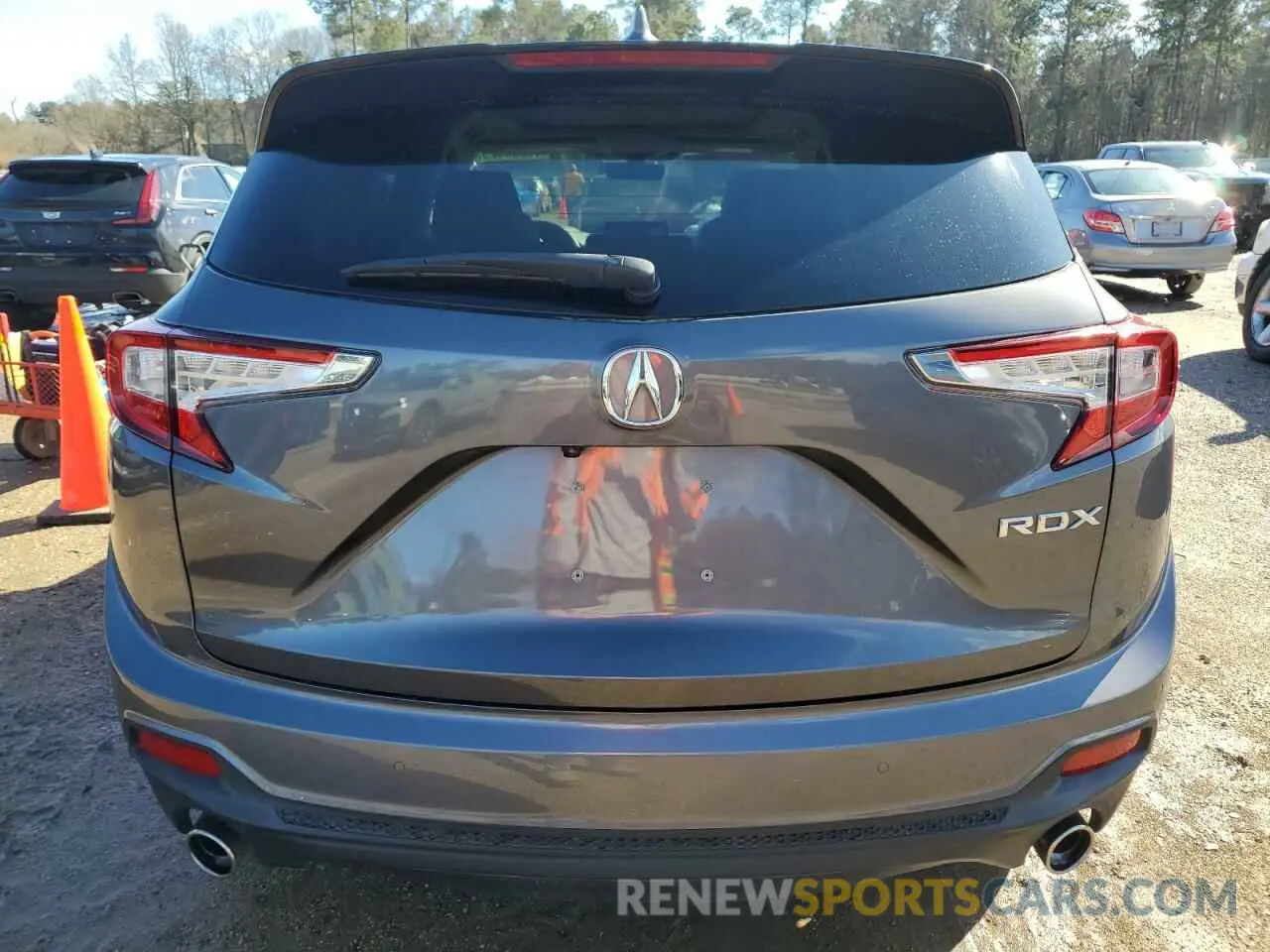 6 Photograph of a damaged car 5J8TC1H56ML000648 ACURA RDX 2021