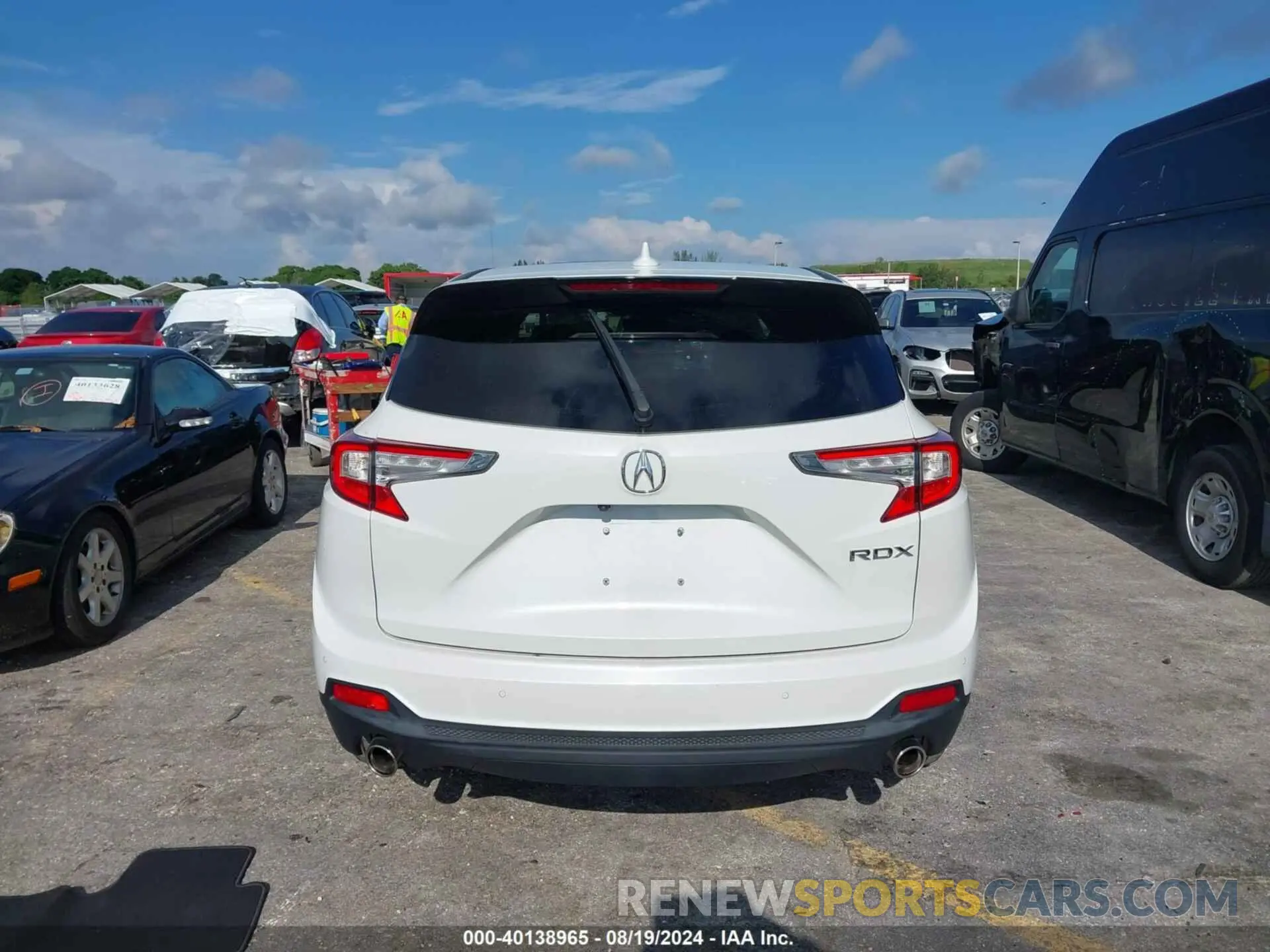 17 Photograph of a damaged car 5J8TC1H56ML011567 ACURA RDX 2021
