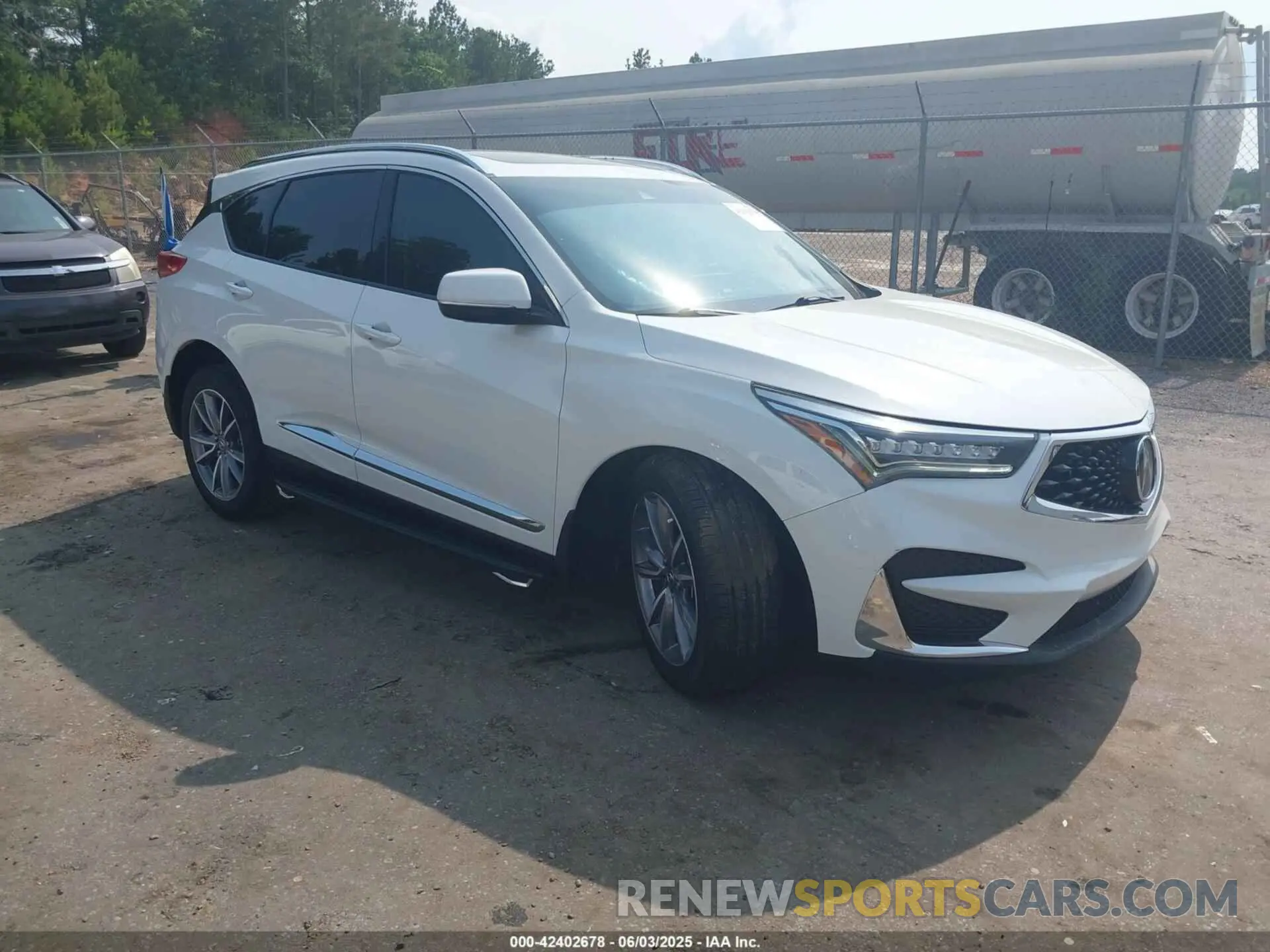 1 Photograph of a damaged car 5J8TC1H58ML009948 ACURA RDX 2021
