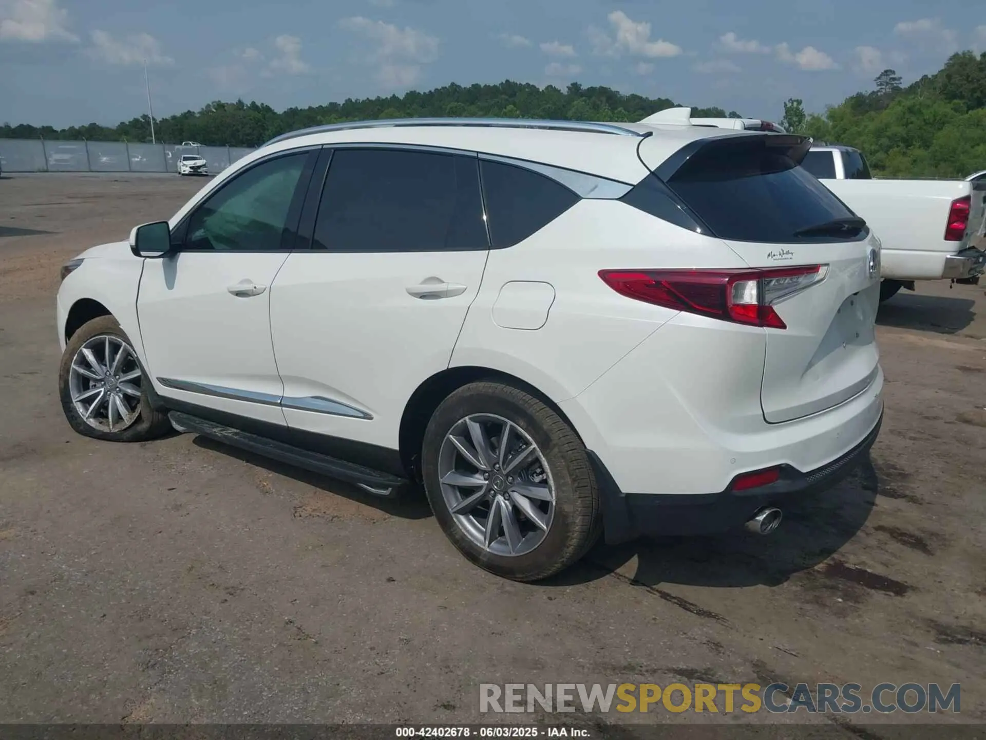 3 Photograph of a damaged car 5J8TC1H58ML009948 ACURA RDX 2021