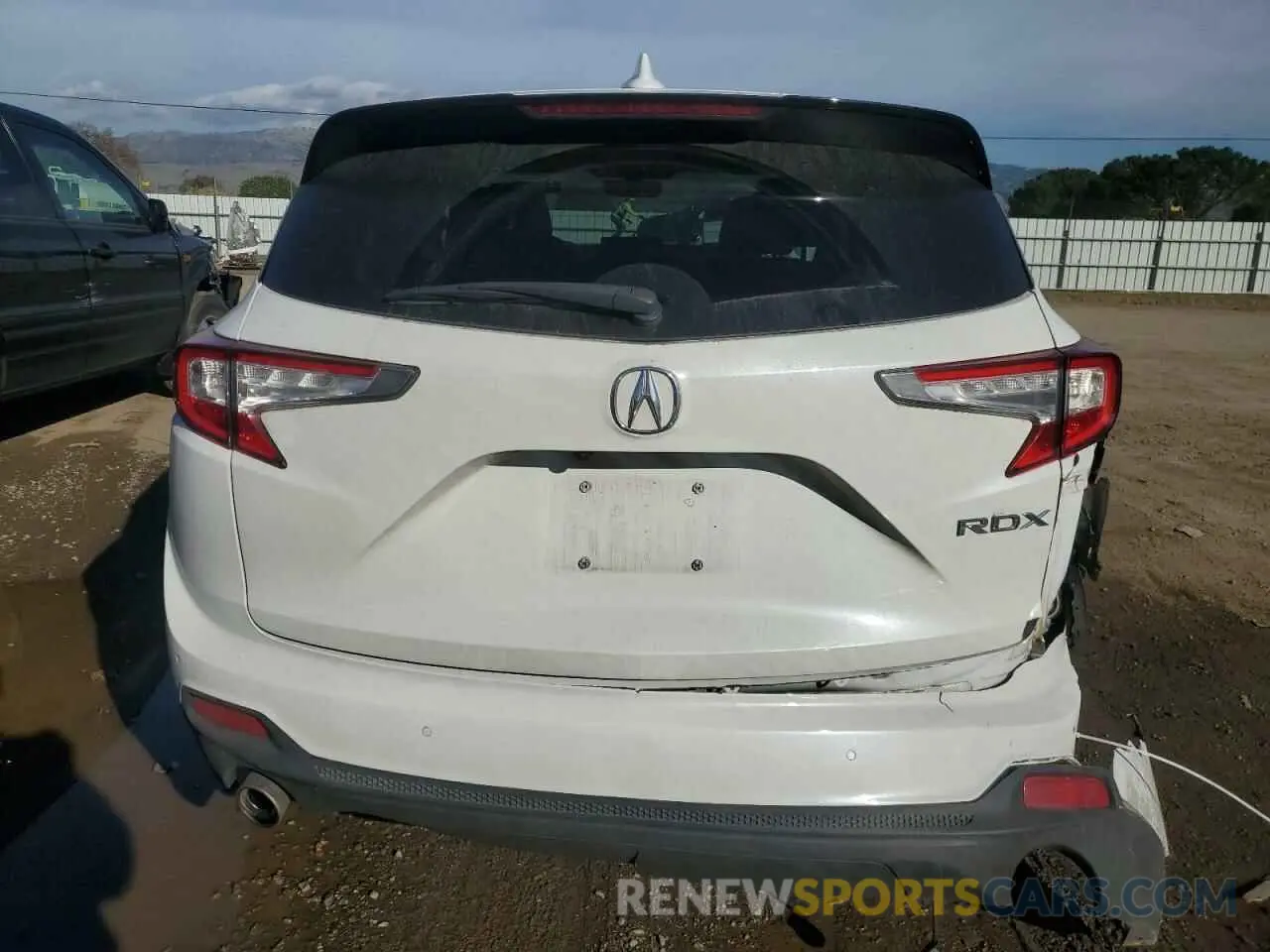6 Photograph of a damaged car 5J8TC1H5XML001477 ACURA RDX 2021