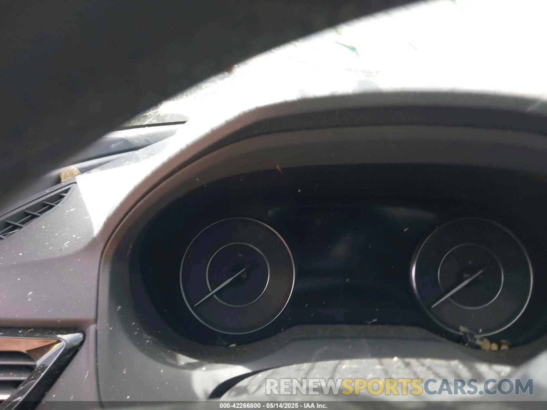 15 Photograph of a damaged car 5J8TC1H5XML011202 ACURA RDX 2021