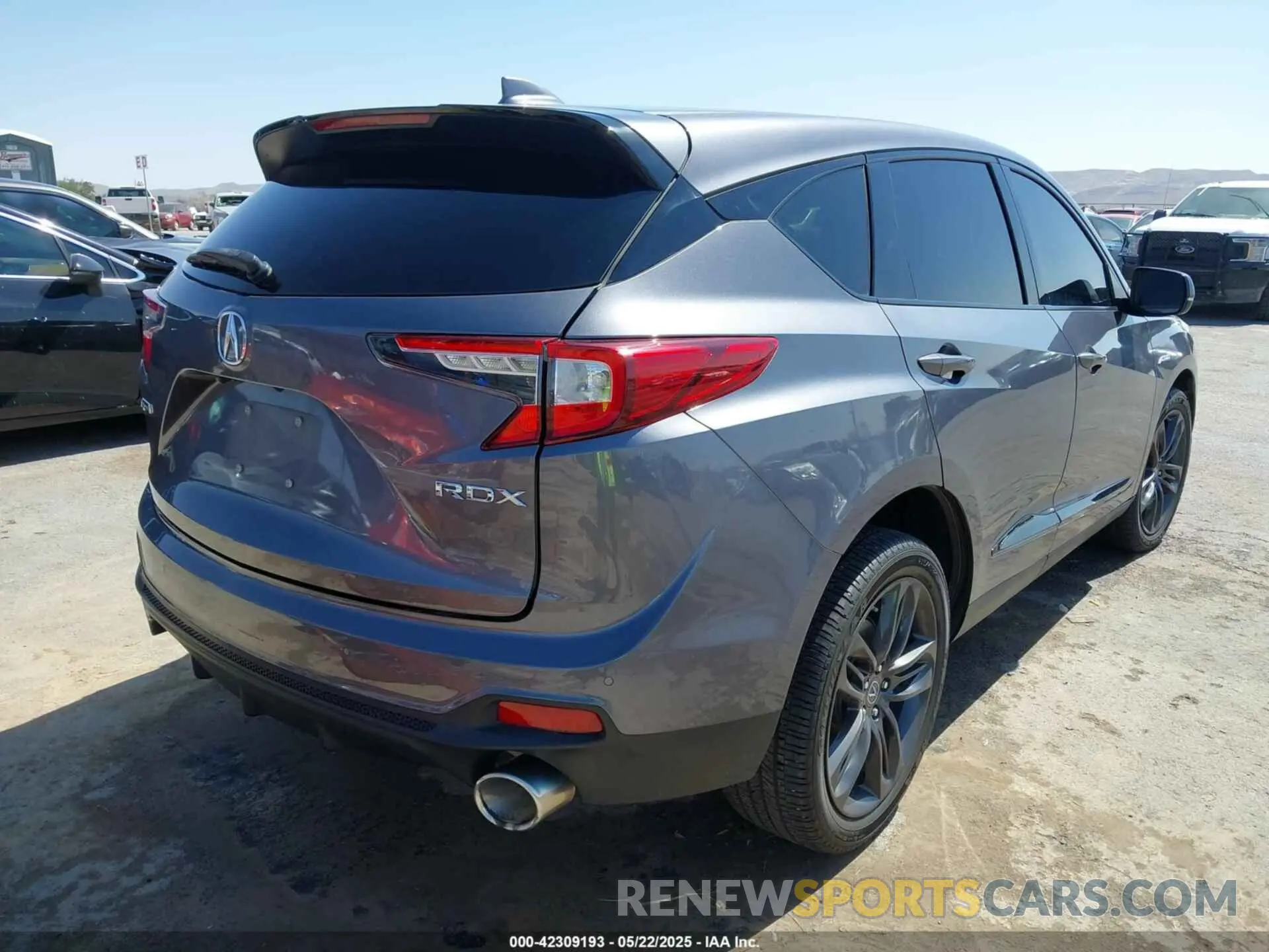 4 Photograph of a damaged car 5J8TC1H6XML019826 ACURA RDX 2021