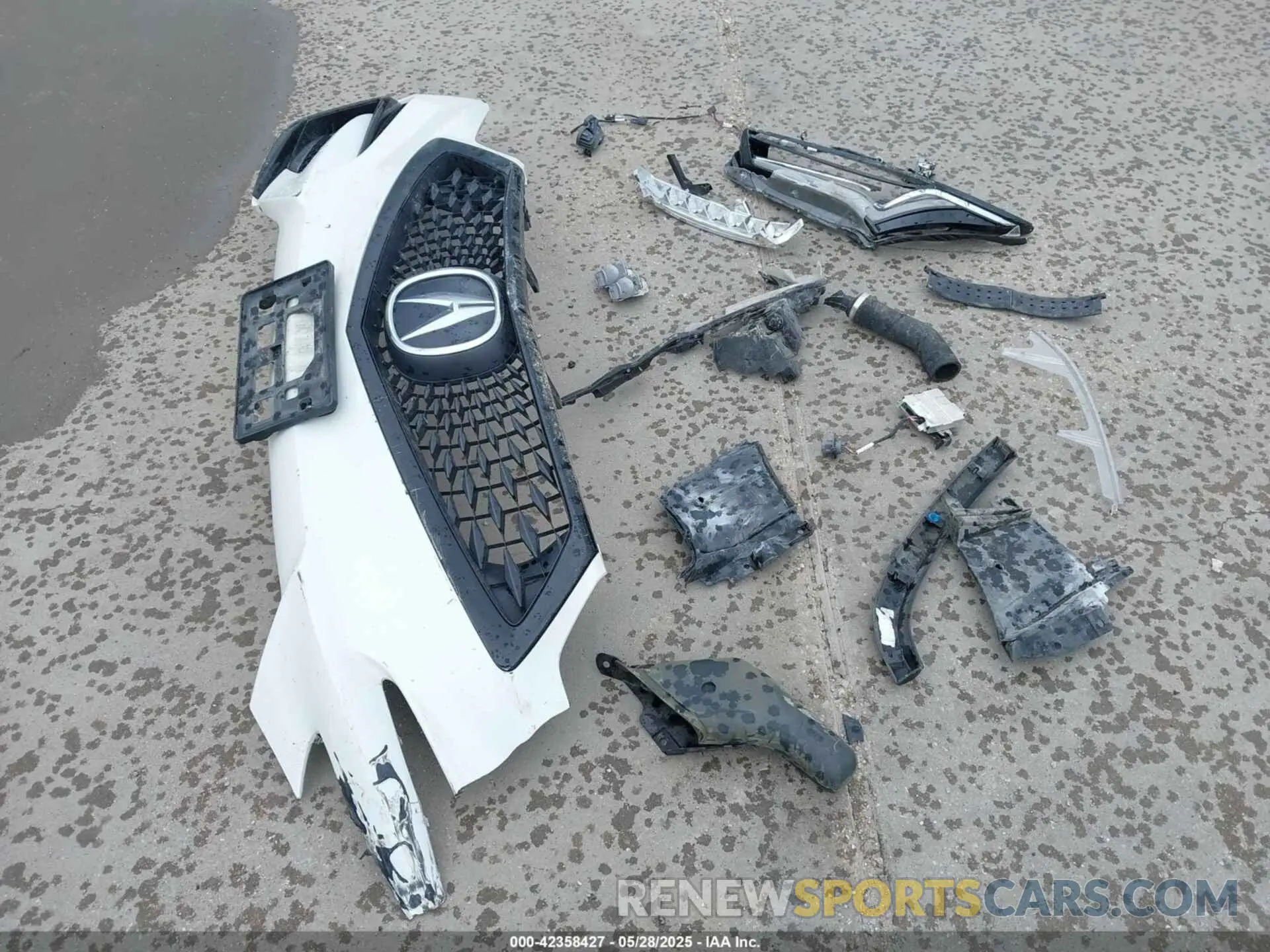 12 Photograph of a damaged car 5J8TC1H6XML023228 ACURA RDX 2021