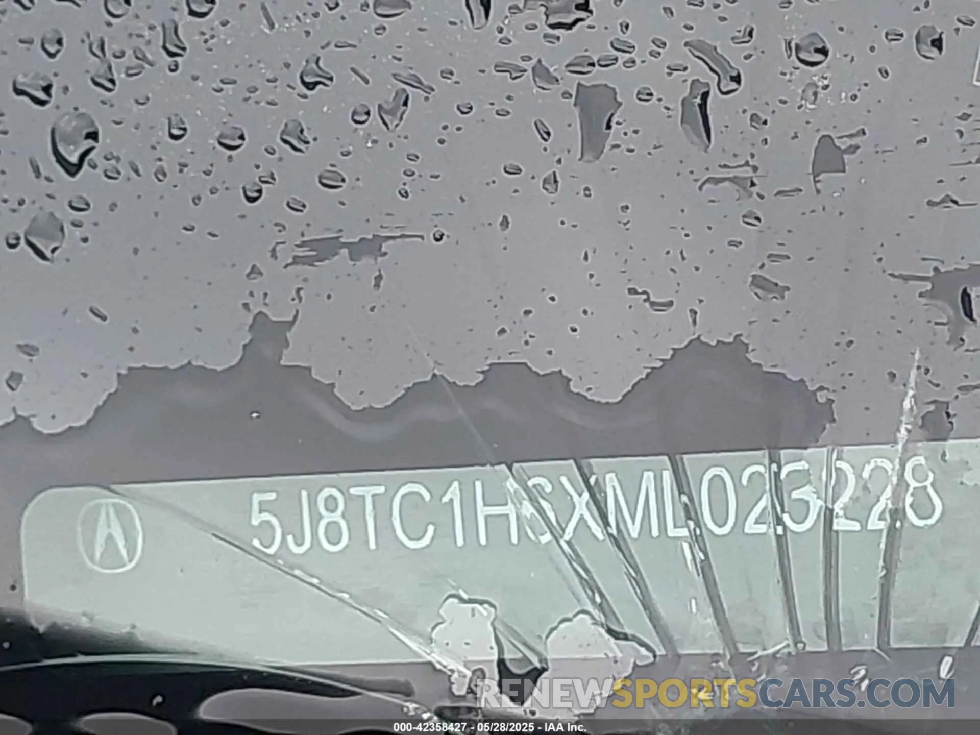 18 Photograph of a damaged car 5J8TC1H6XML023228 ACURA RDX 2021