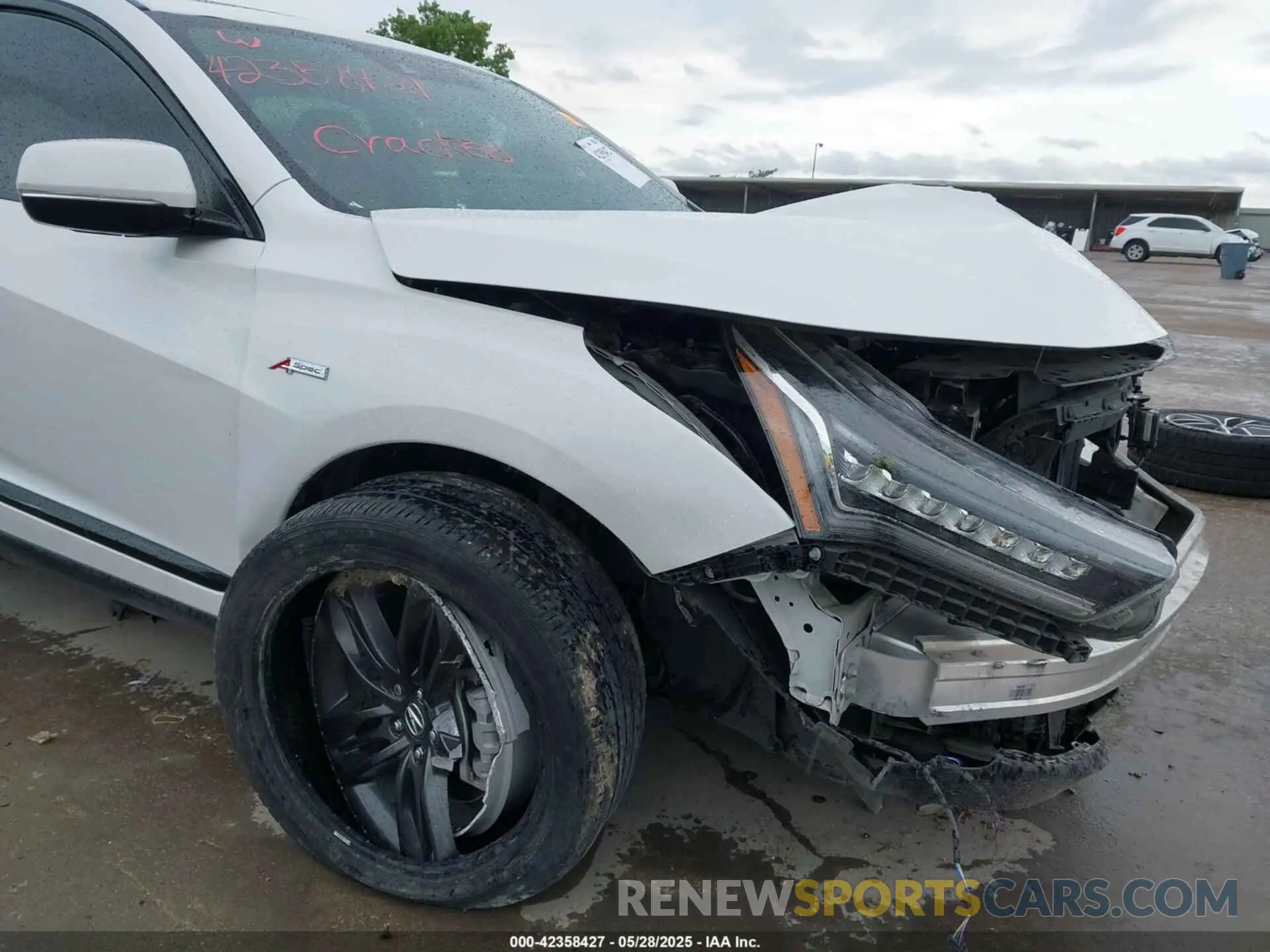 21 Photograph of a damaged car 5J8TC1H6XML023228 ACURA RDX 2021