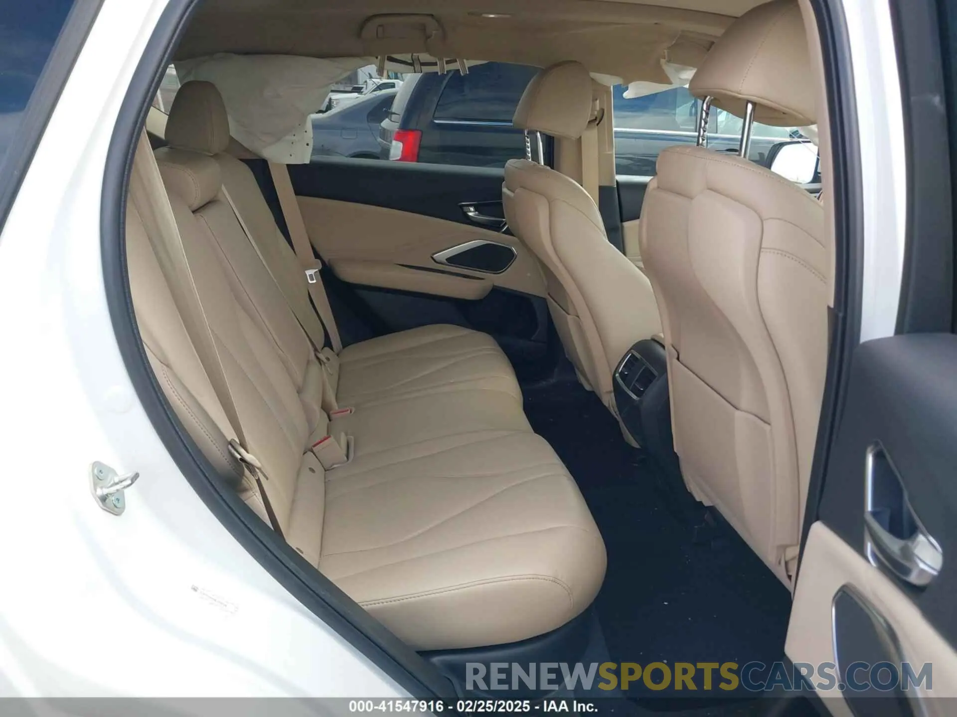 8 Photograph of a damaged car 5J8TC2H34ML002726 ACURA RDX 2021
