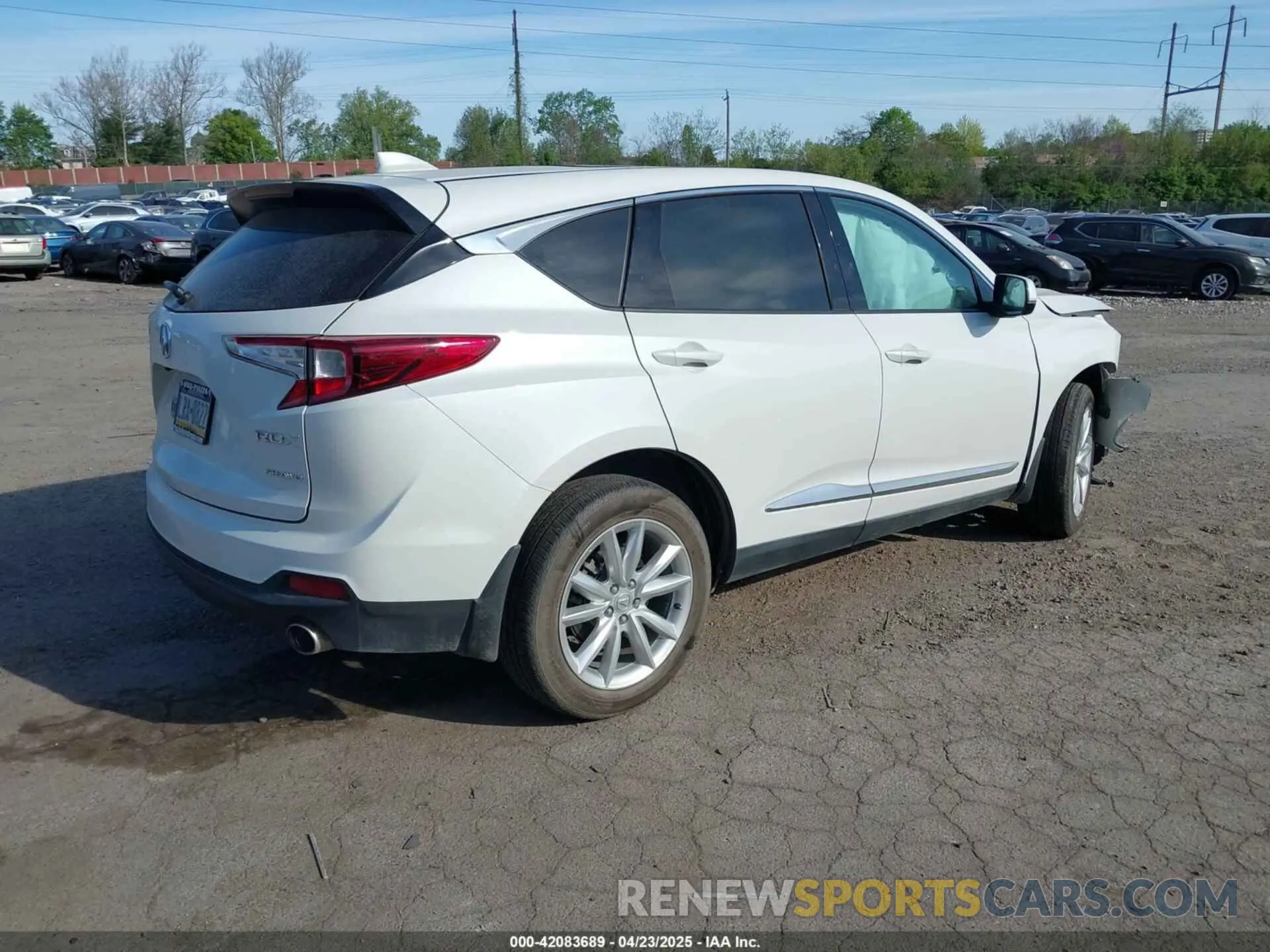 4 Photograph of a damaged car 5J8TC2H34ML006369 ACURA RDX 2021