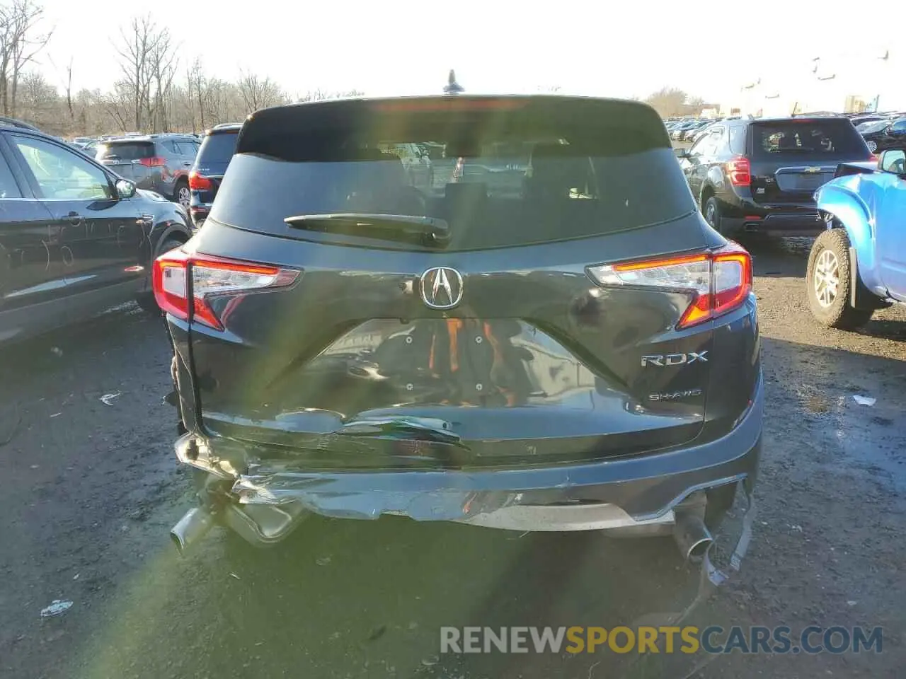 6 Photograph of a damaged car 5J8TC2H37ML001814 ACURA RDX 2021
