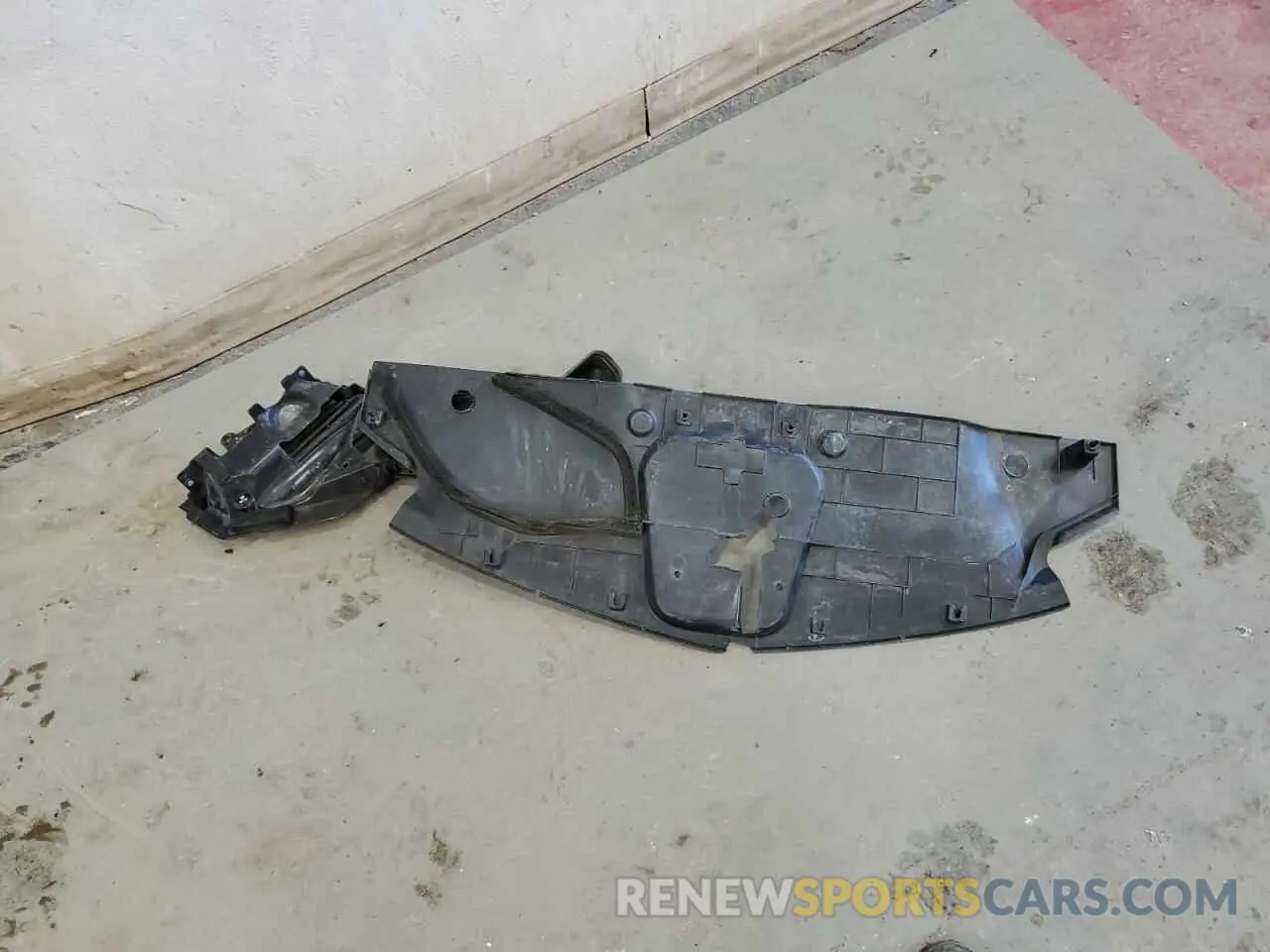 13 Photograph of a damaged car 5J8TC2H3XML003153 ACURA RDX 2021