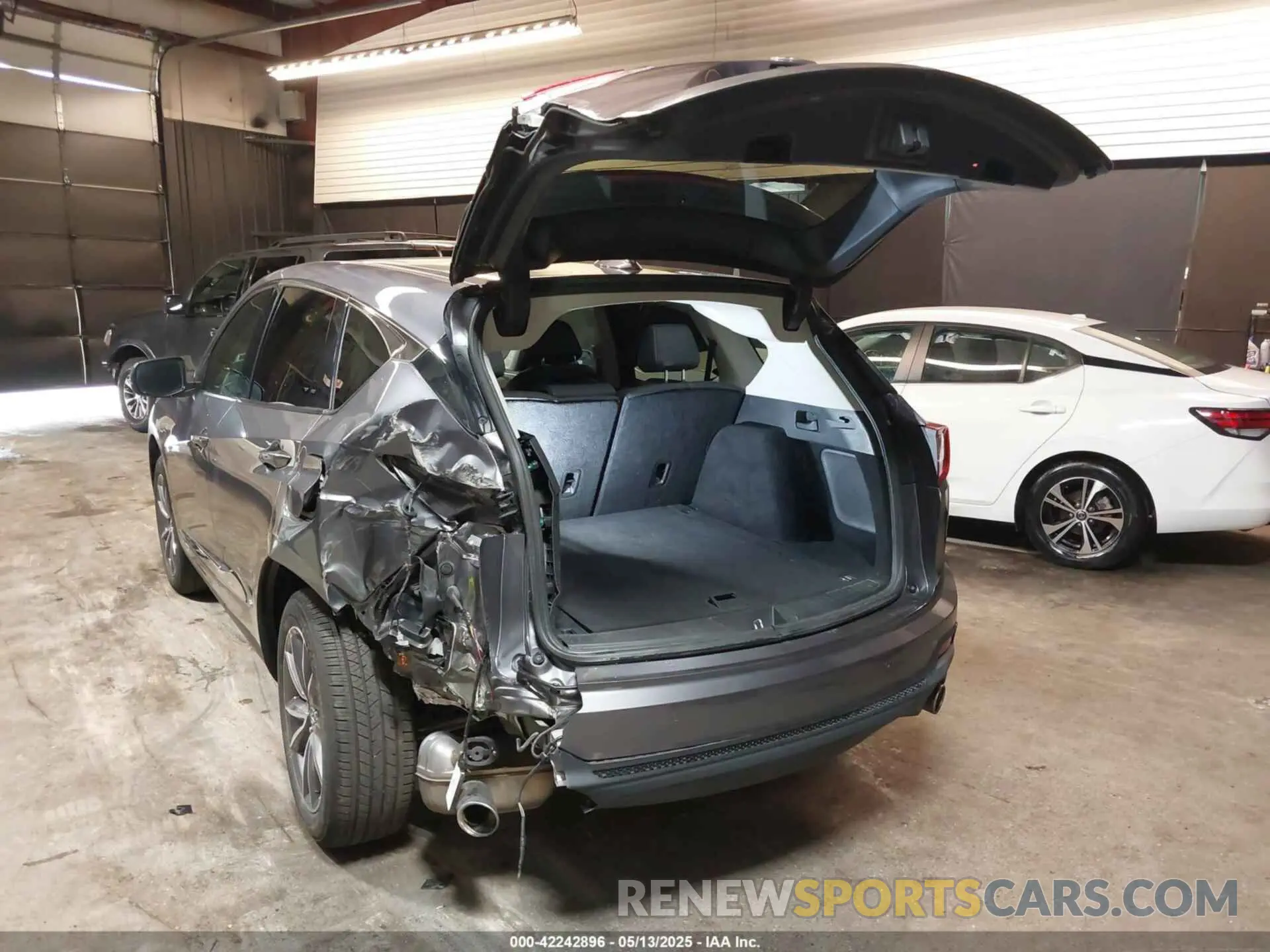 3 Photograph of a damaged car 5J8TC2H50ML035255 ACURA RDX 2021