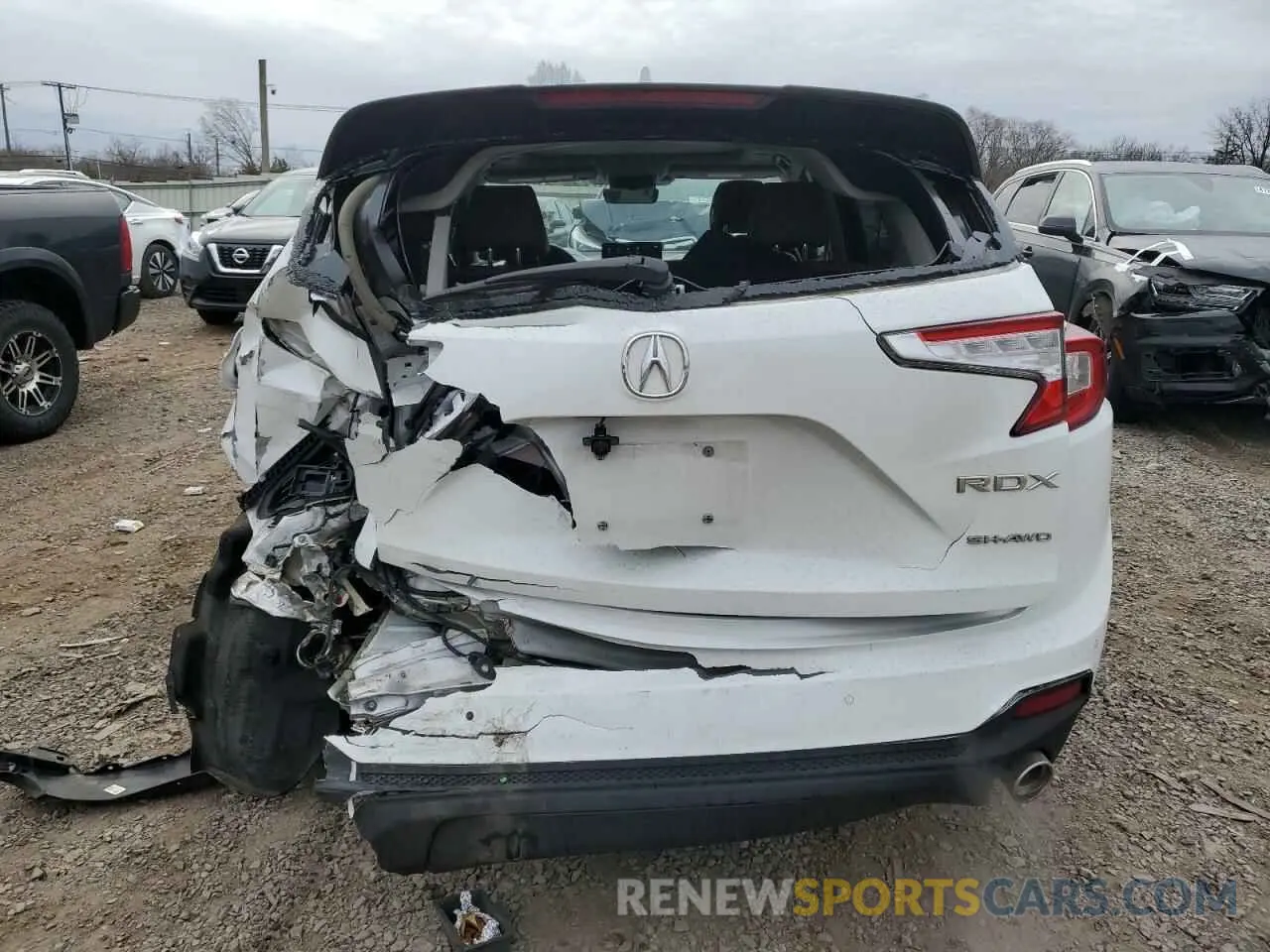 6 Photograph of a damaged car 5J8TC2H51ML046667 ACURA RDX 2021