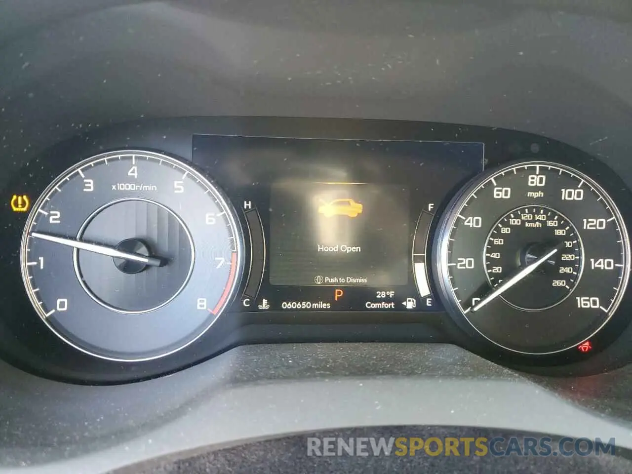 9 Photograph of a damaged car 5J8TC2H52ML015217 ACURA RDX 2021
