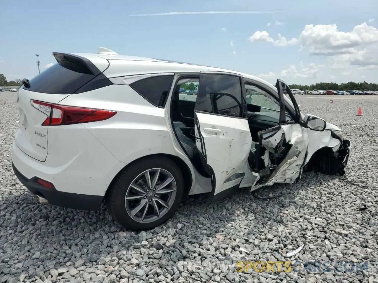 3 Photograph of a damaged car 5J8TC2H55ML025126 ACURA RDX 2021