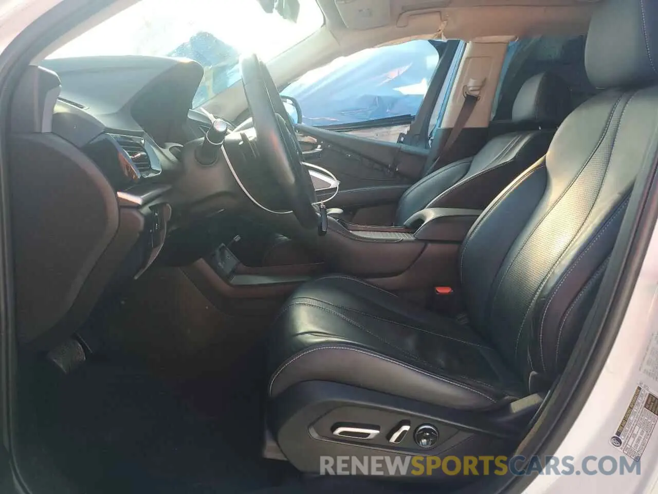 7 Photograph of a damaged car 5J8TC2H55ML025126 ACURA RDX 2021