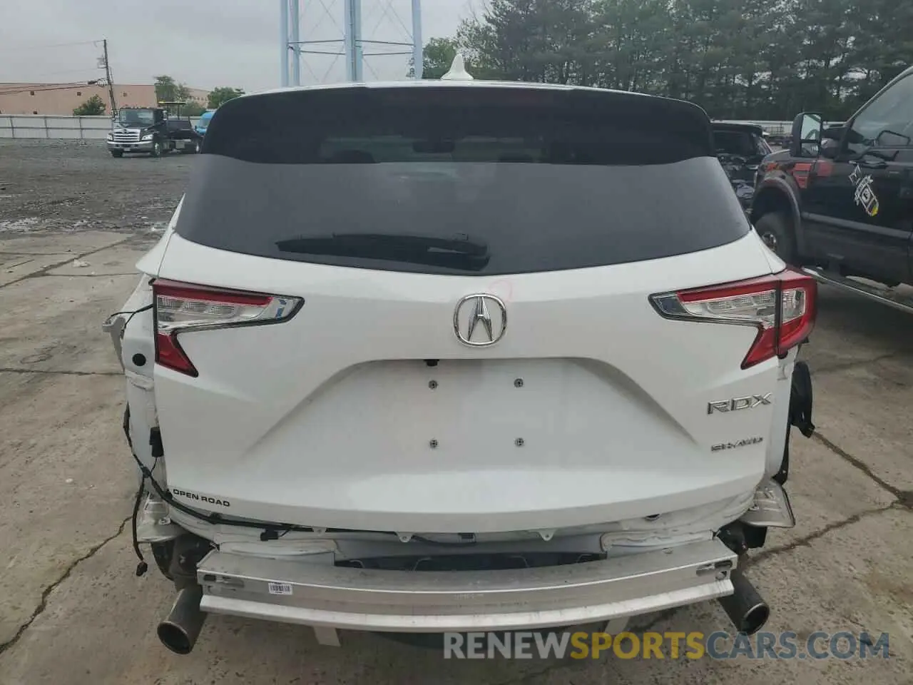 6 Photograph of a damaged car 5J8TC2H56ML030383 ACURA RDX 2021