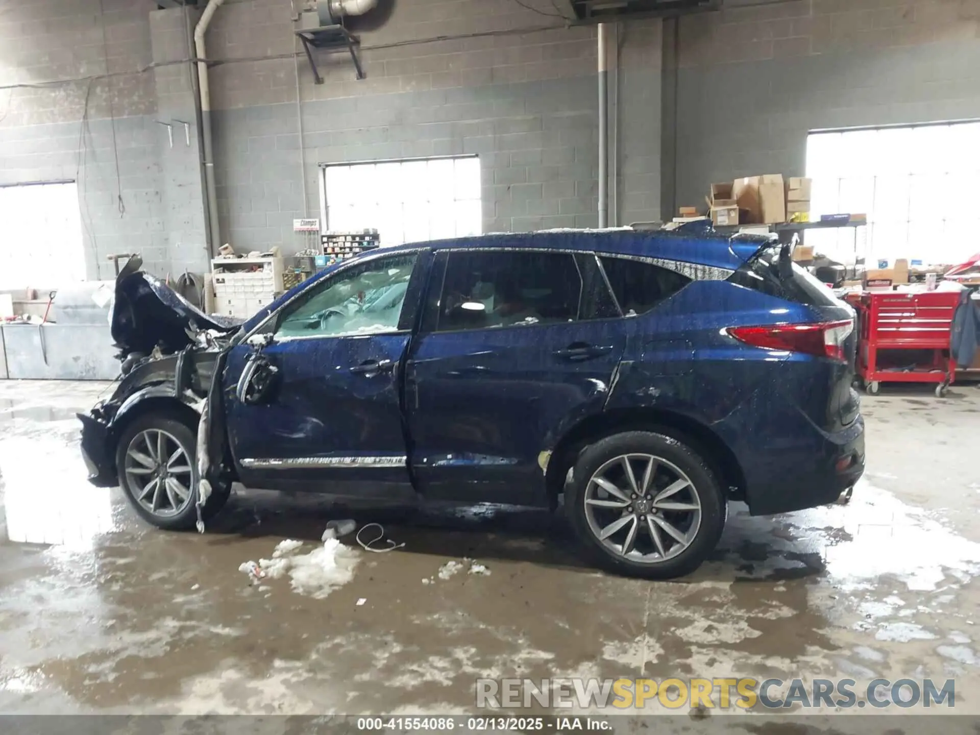 15 Photograph of a damaged car 5J8TC2H57ML007176 ACURA RDX 2021
