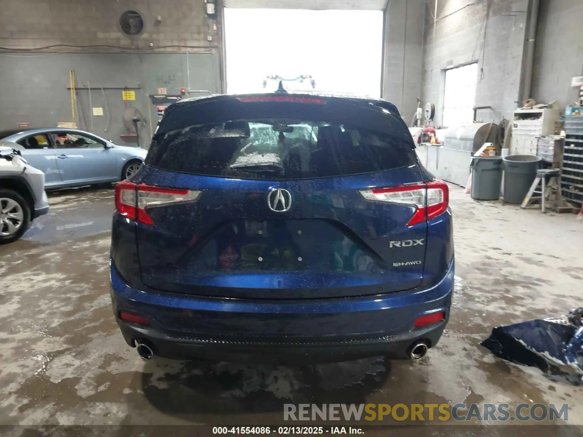 17 Photograph of a damaged car 5J8TC2H57ML007176 ACURA RDX 2021