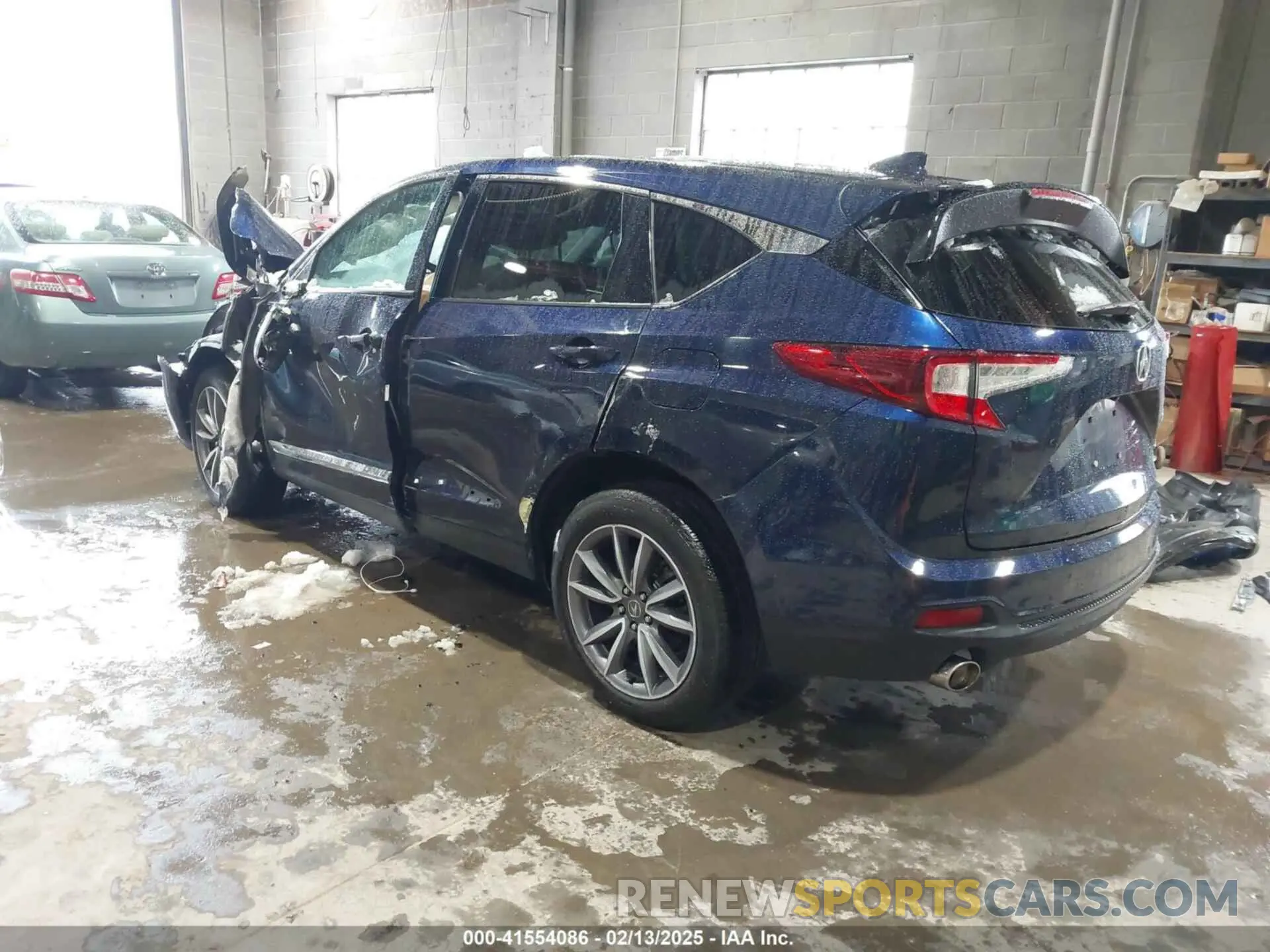 3 Photograph of a damaged car 5J8TC2H57ML007176 ACURA RDX 2021