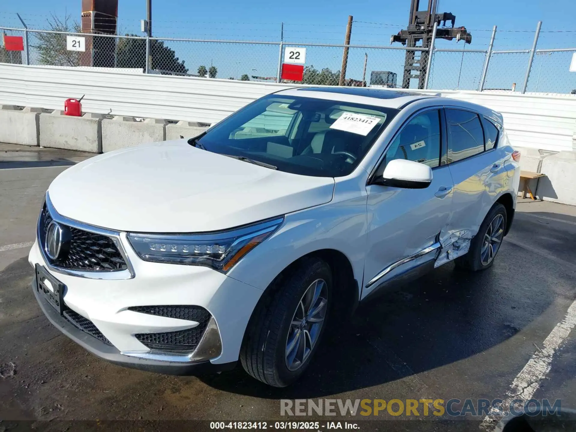 2 Photograph of a damaged car 5J8TC2H5XML019533 ACURA RDX 2021