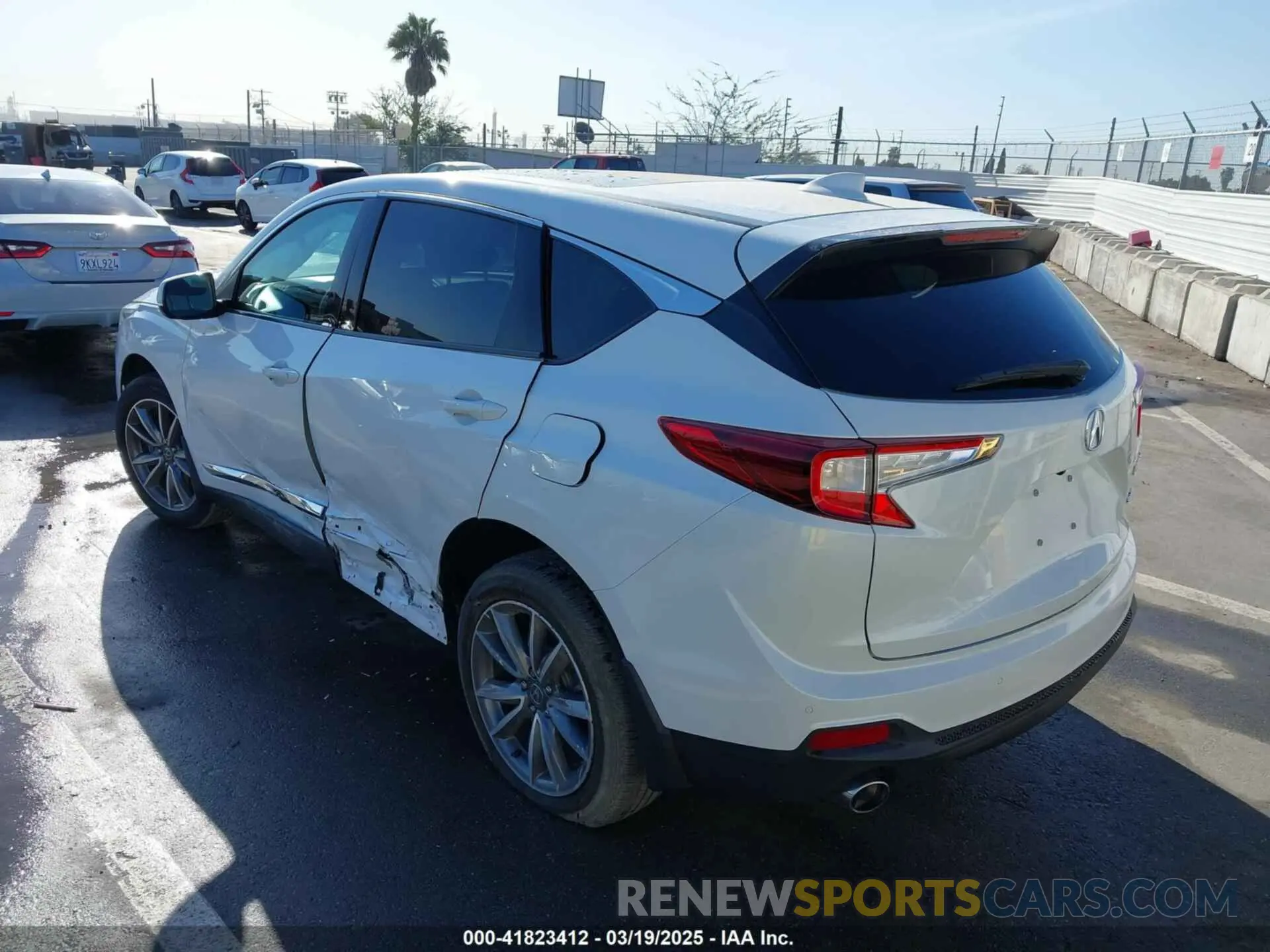 3 Photograph of a damaged car 5J8TC2H5XML019533 ACURA RDX 2021