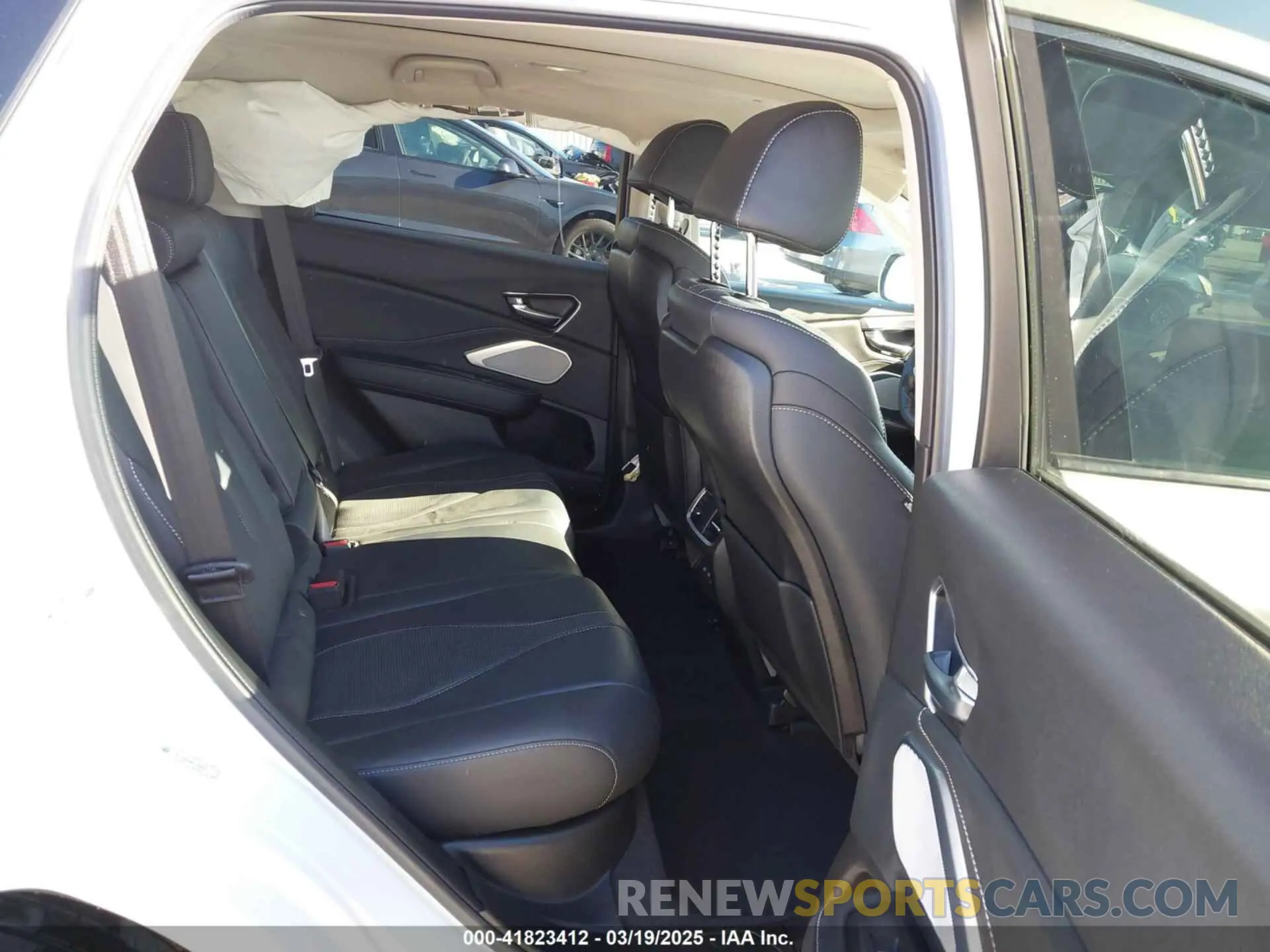 8 Photograph of a damaged car 5J8TC2H5XML019533 ACURA RDX 2021
