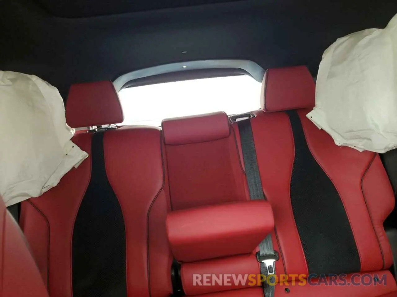 10 Photograph of a damaged car 5J8TC2H61ML018506 ACURA RDX 2021