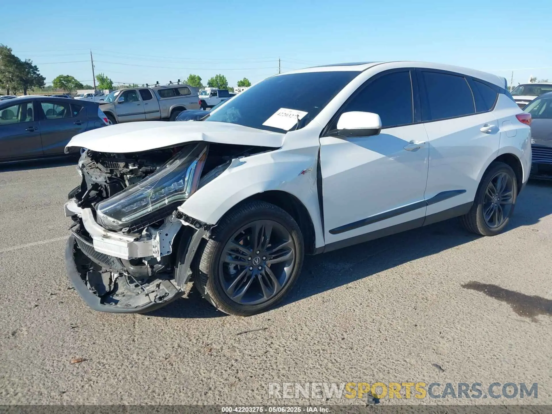2 Photograph of a damaged car 5J8TC2H64ML042895 ACURA RDX 2021