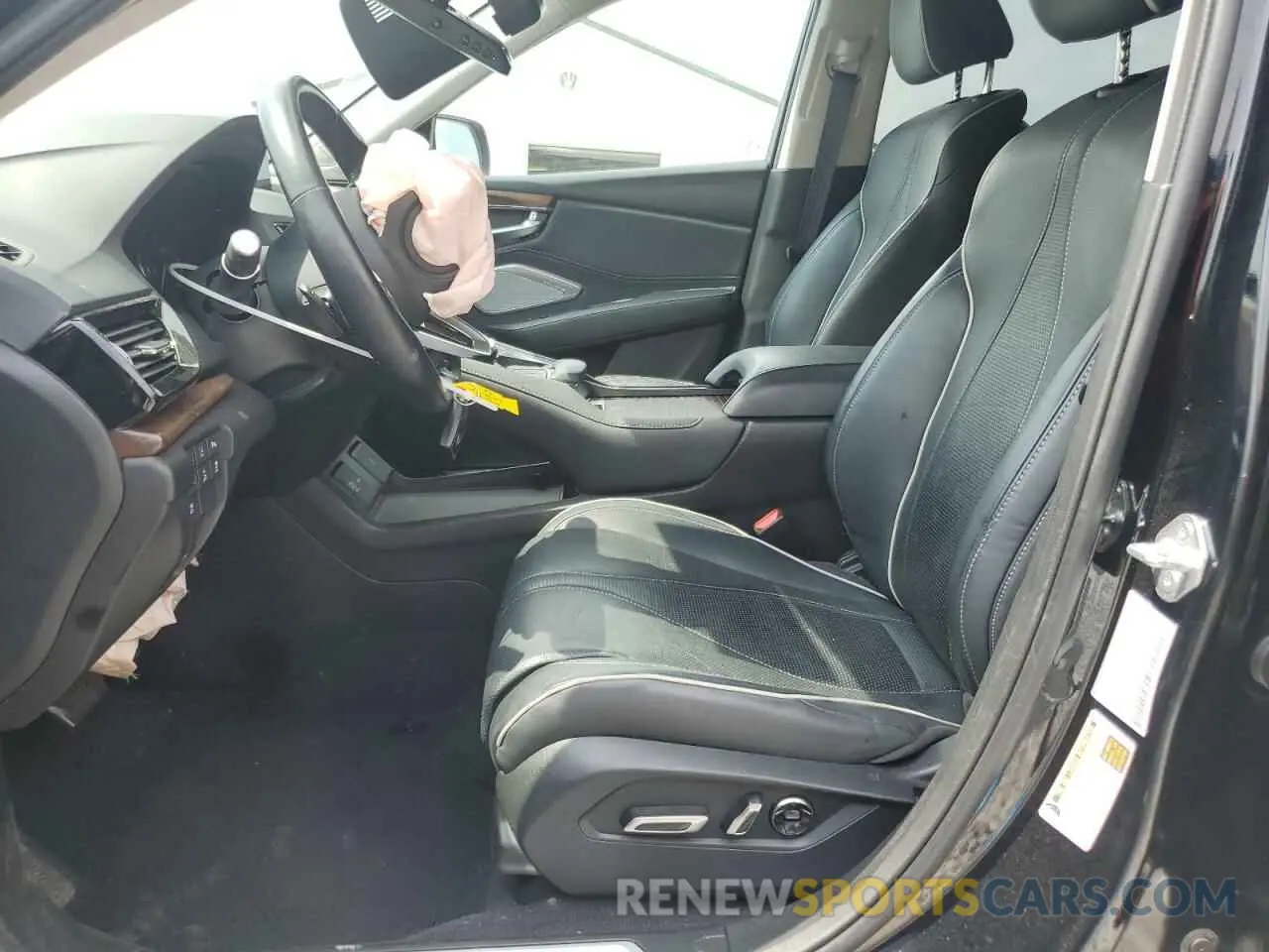 7 Photograph of a damaged car 5J8TC2H77ML028210 ACURA RDX 2021