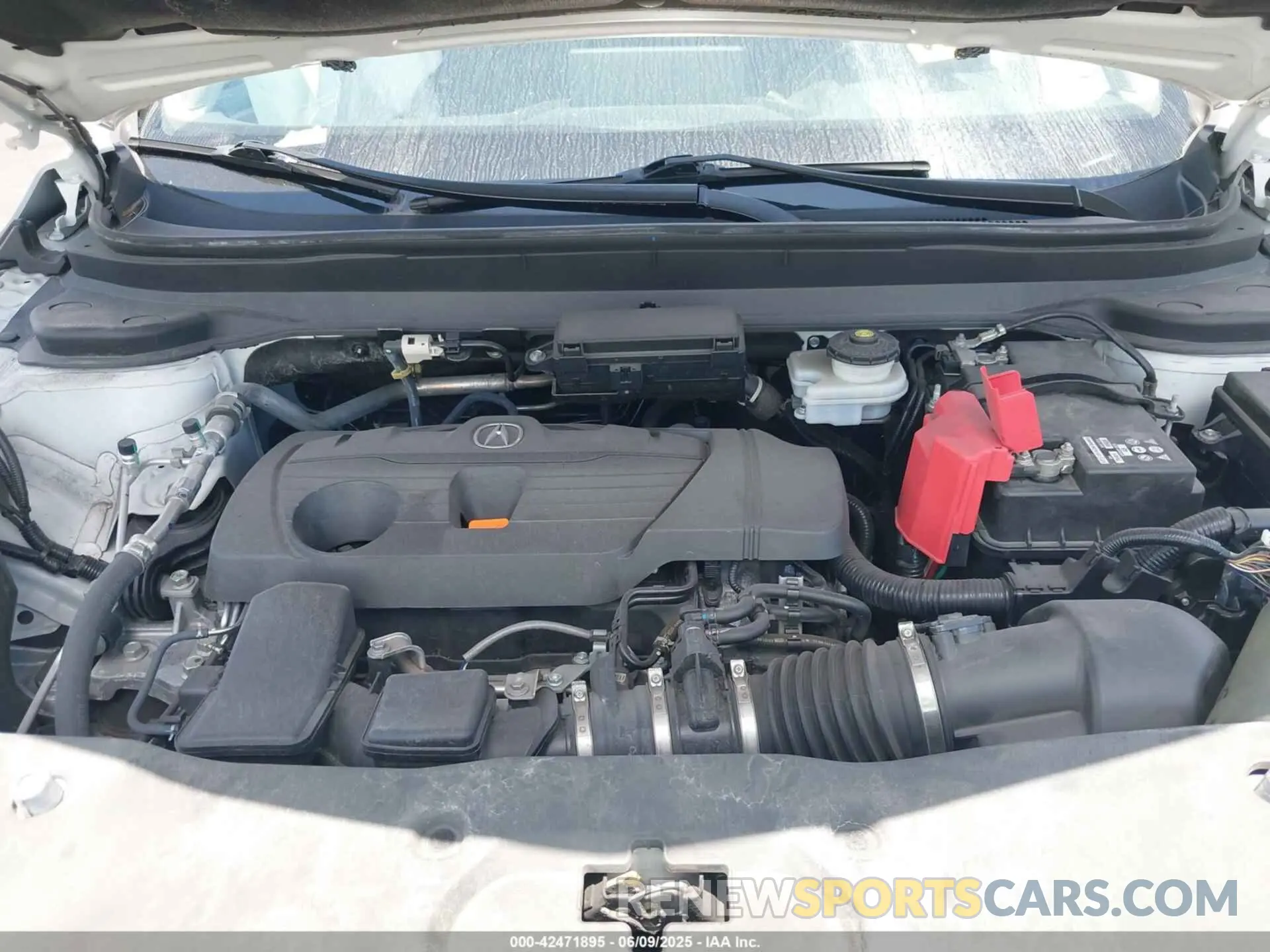 10 Photograph of a damaged car 5J8TC1H58NL001382 ACURA RDX 2022