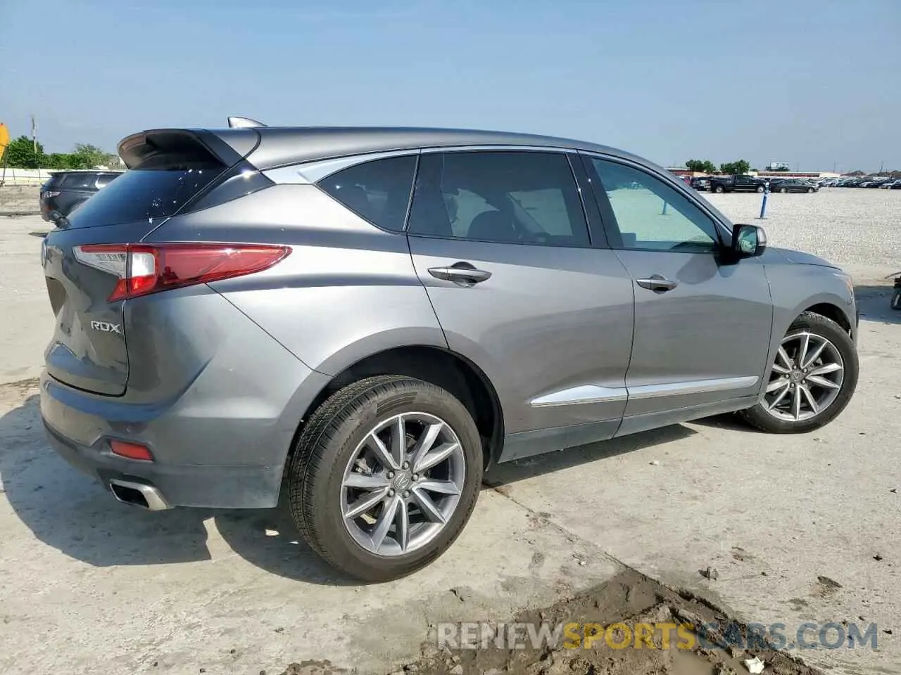 3 Photograph of a damaged car 5J8TC1H59NL006218 ACURA RDX 2022