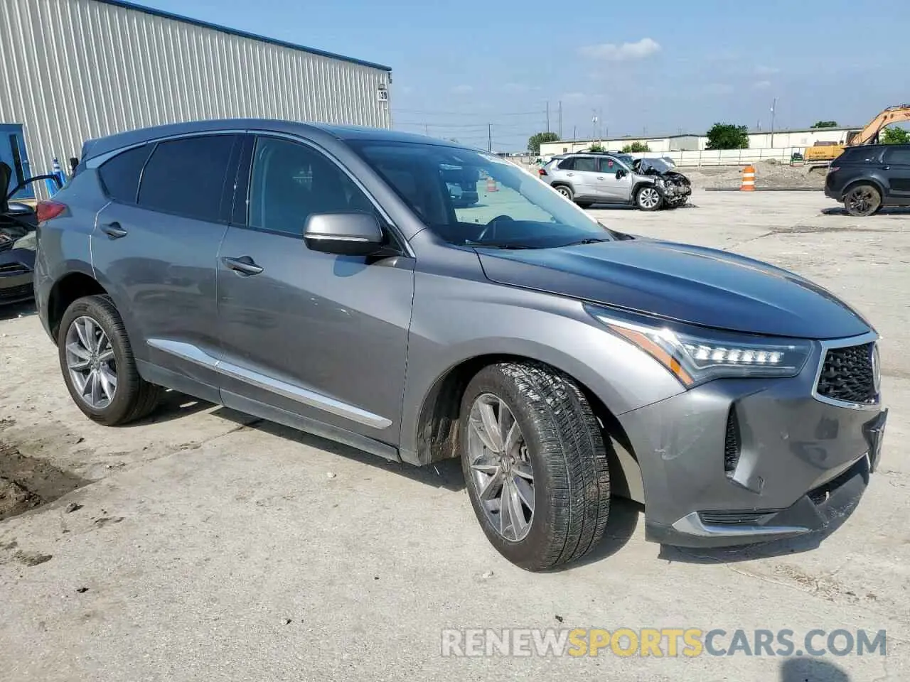 4 Photograph of a damaged car 5J8TC1H59NL006218 ACURA RDX 2022