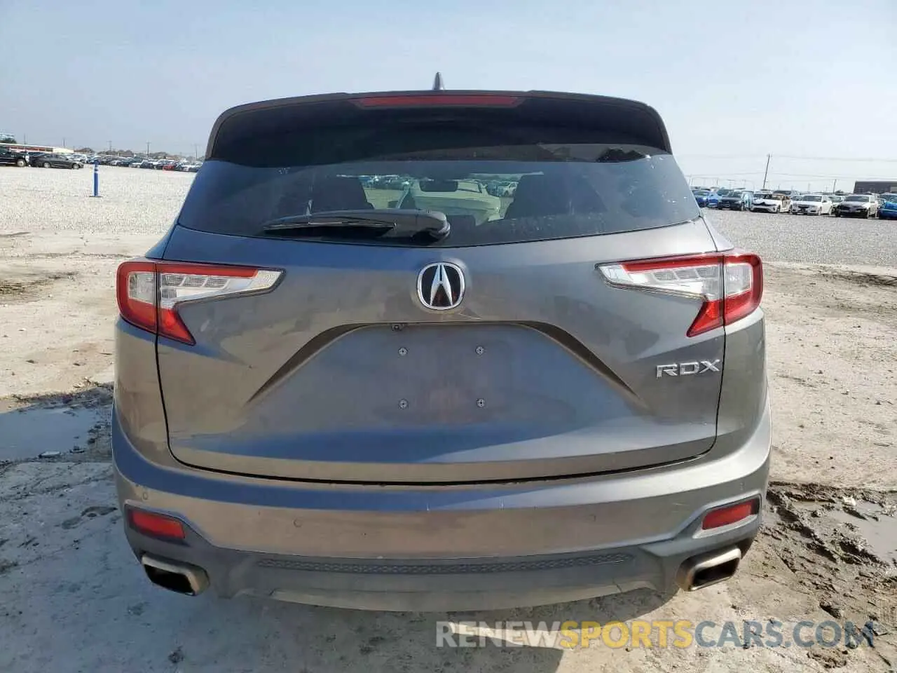 6 Photograph of a damaged car 5J8TC1H59NL006218 ACURA RDX 2022