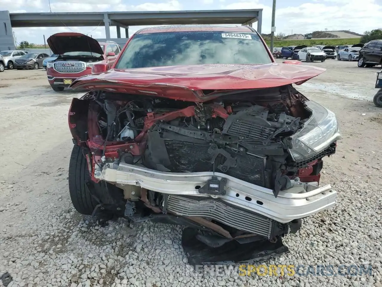 5 Photograph of a damaged car 5J8TC1H62NL002679 ACURA RDX 2022