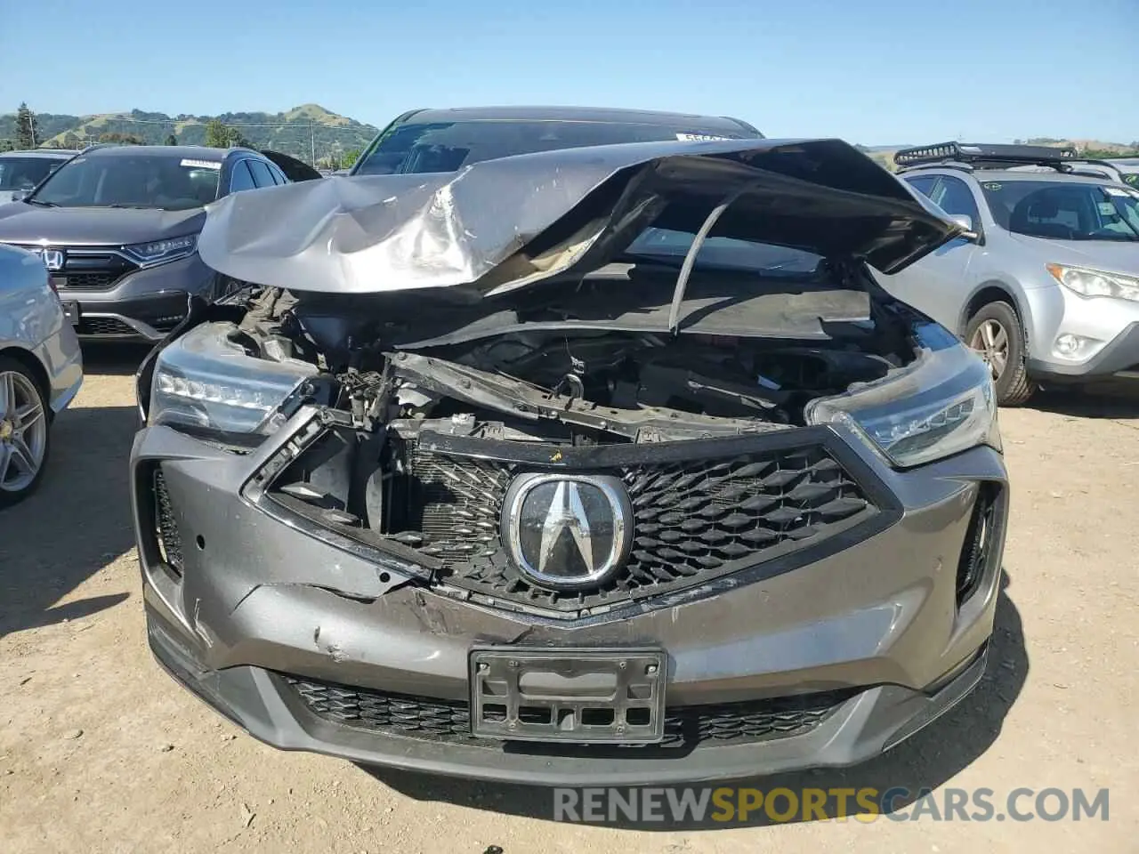 5 Photograph of a damaged car 5J8TC1H63NL001606 ACURA RDX 2022