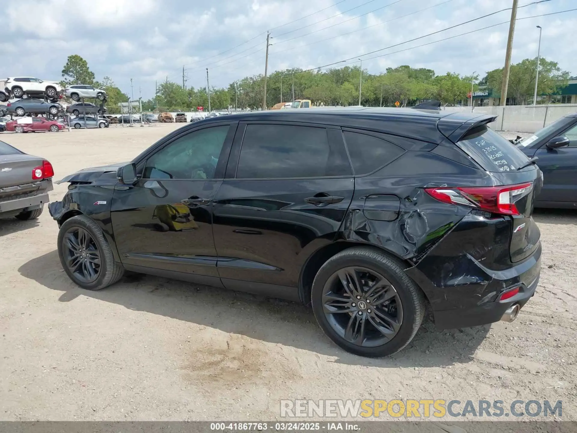 14 Photograph of a damaged car 5J8TC1H67NL003911 ACURA RDX 2022