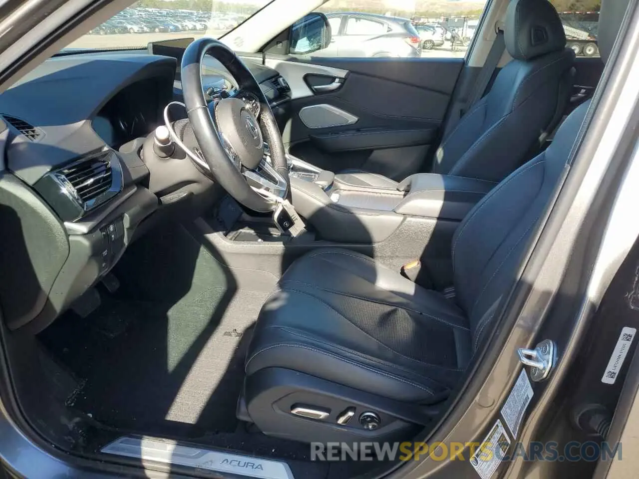 7 Photograph of a damaged car 5J8TC2H56NL010393 ACURA RDX 2022